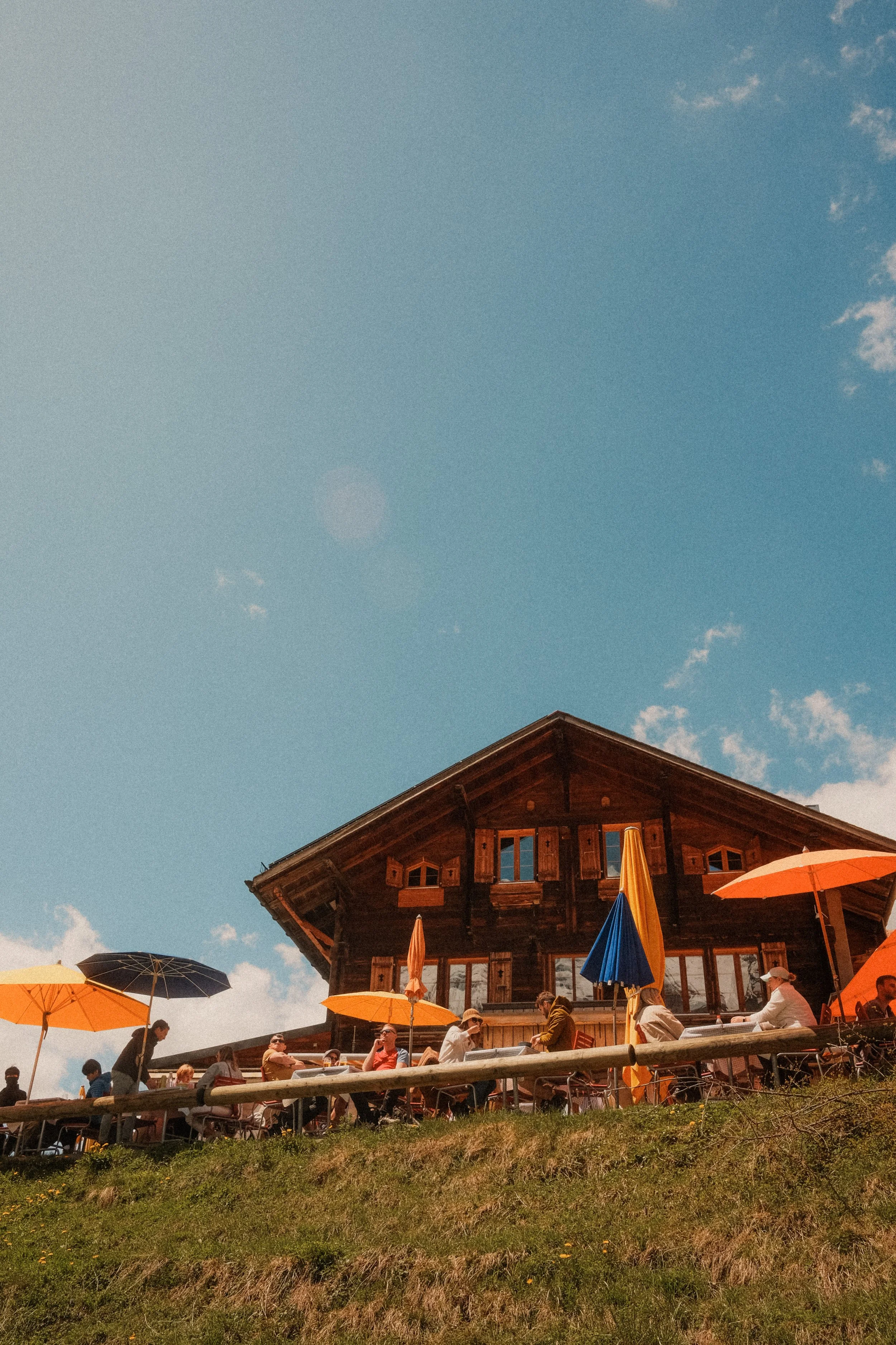 switzerland-alpine-mountain-chalet-restaurant-outdoor-terrace-summer-travel-photography-43.jpg