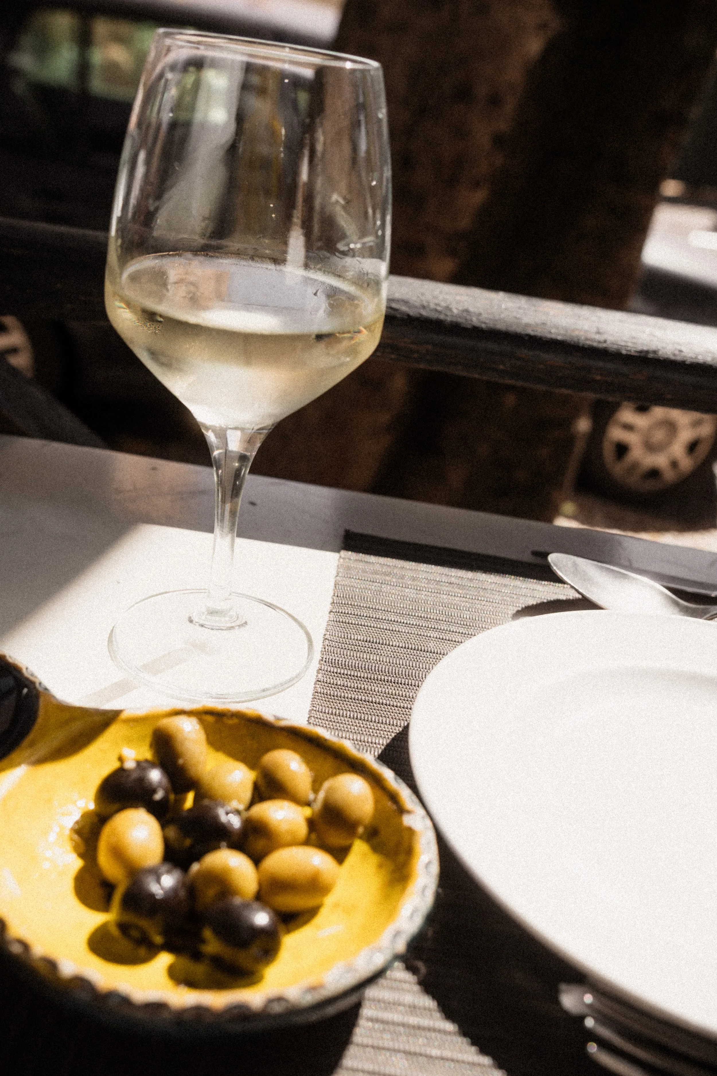 lisbon-portugal-wine-dining-olives-travel-photography-01.jpg