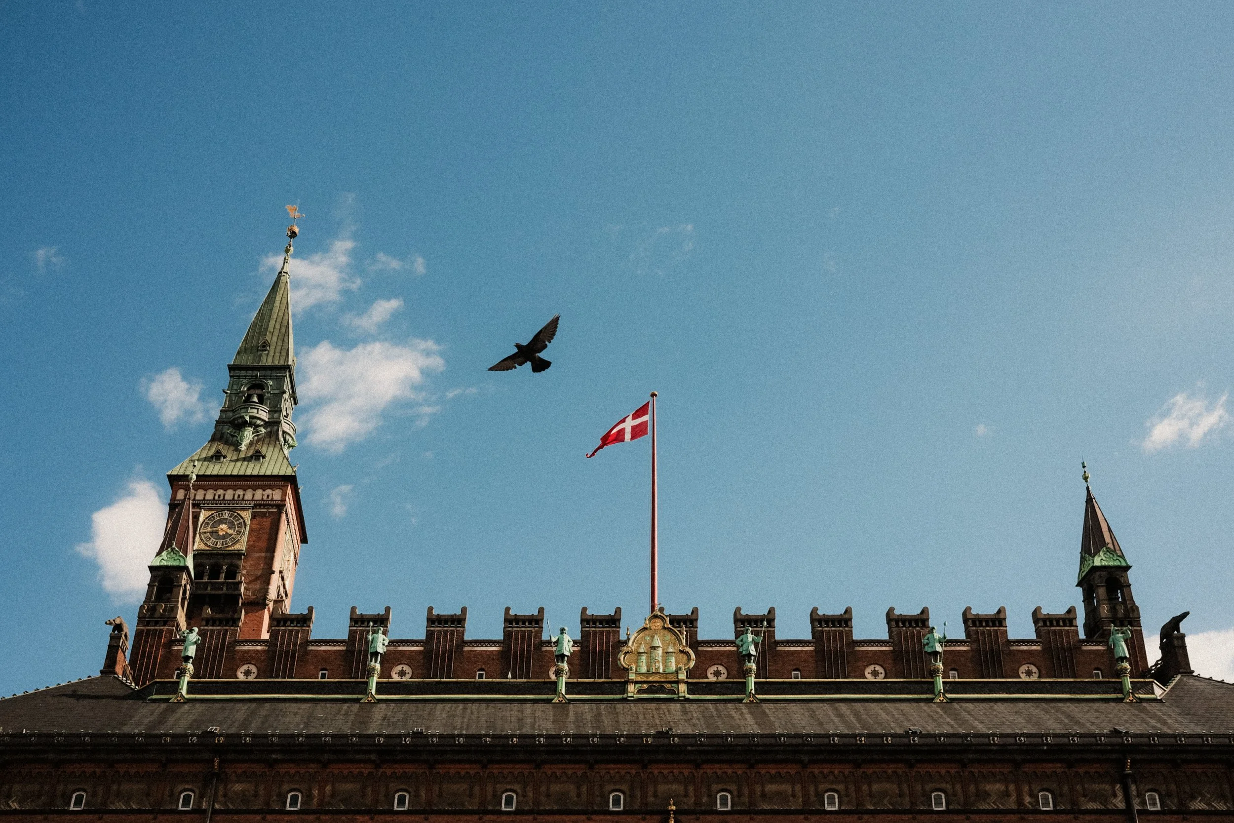 copenhagen-city-hall-danish-flag-architecture-travel-photography-02.jpg