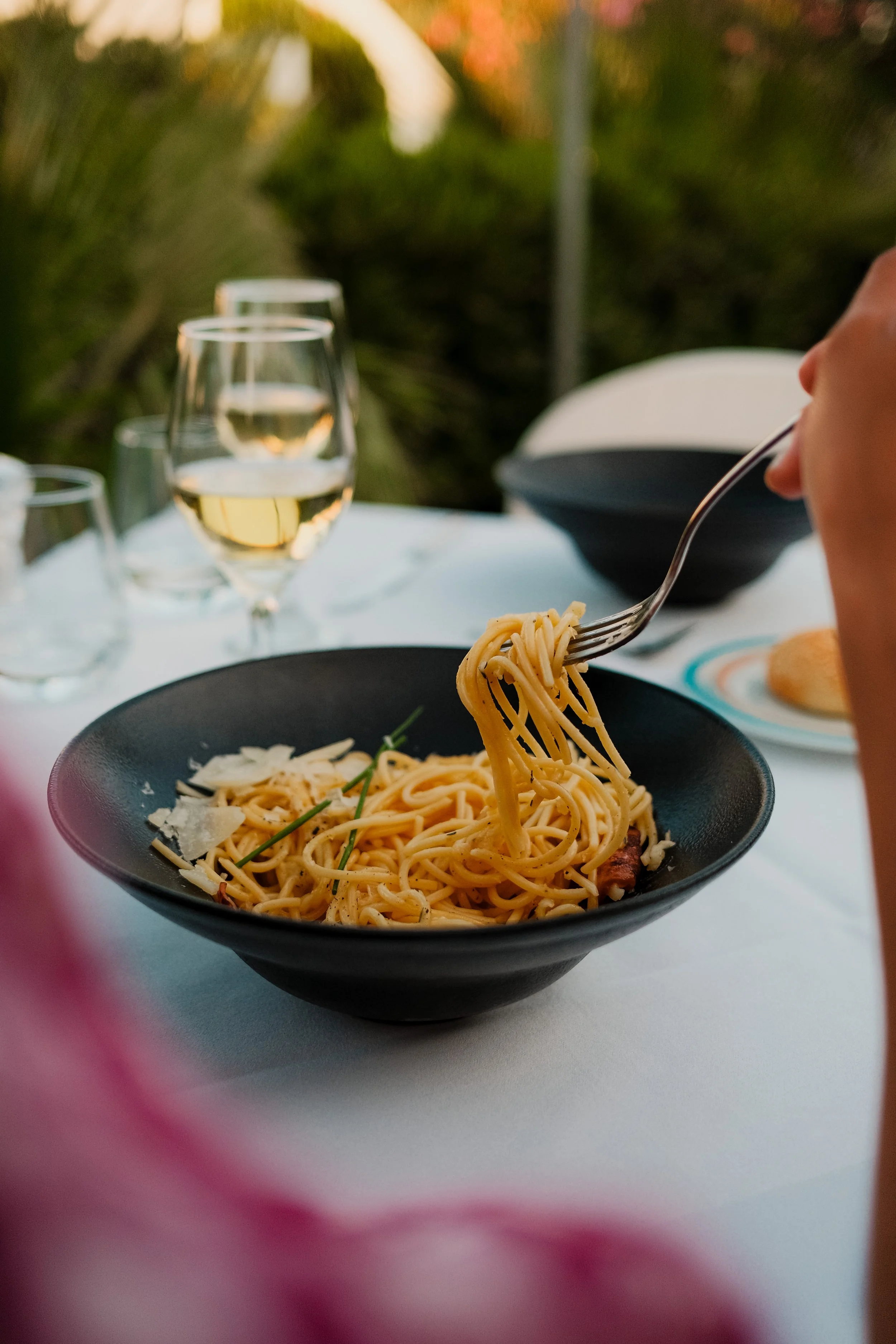 agapi-beach-resort-crete-greece-outdoor-restaurant-dinner-pasta-spaghetti-white-wine-hospitality-photography-35.jpg