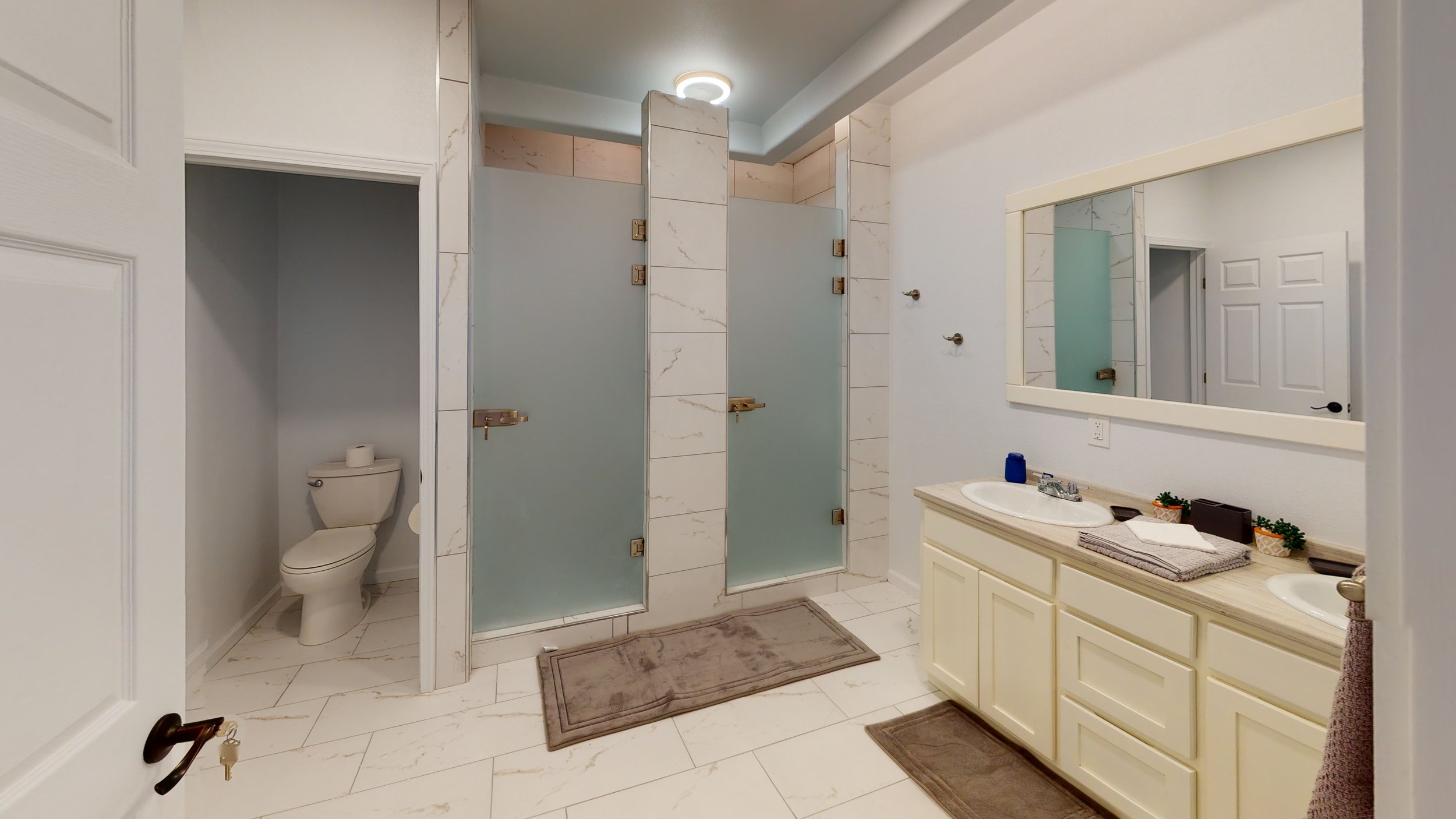 Efficiency-Units-Bathroom (1).jpg