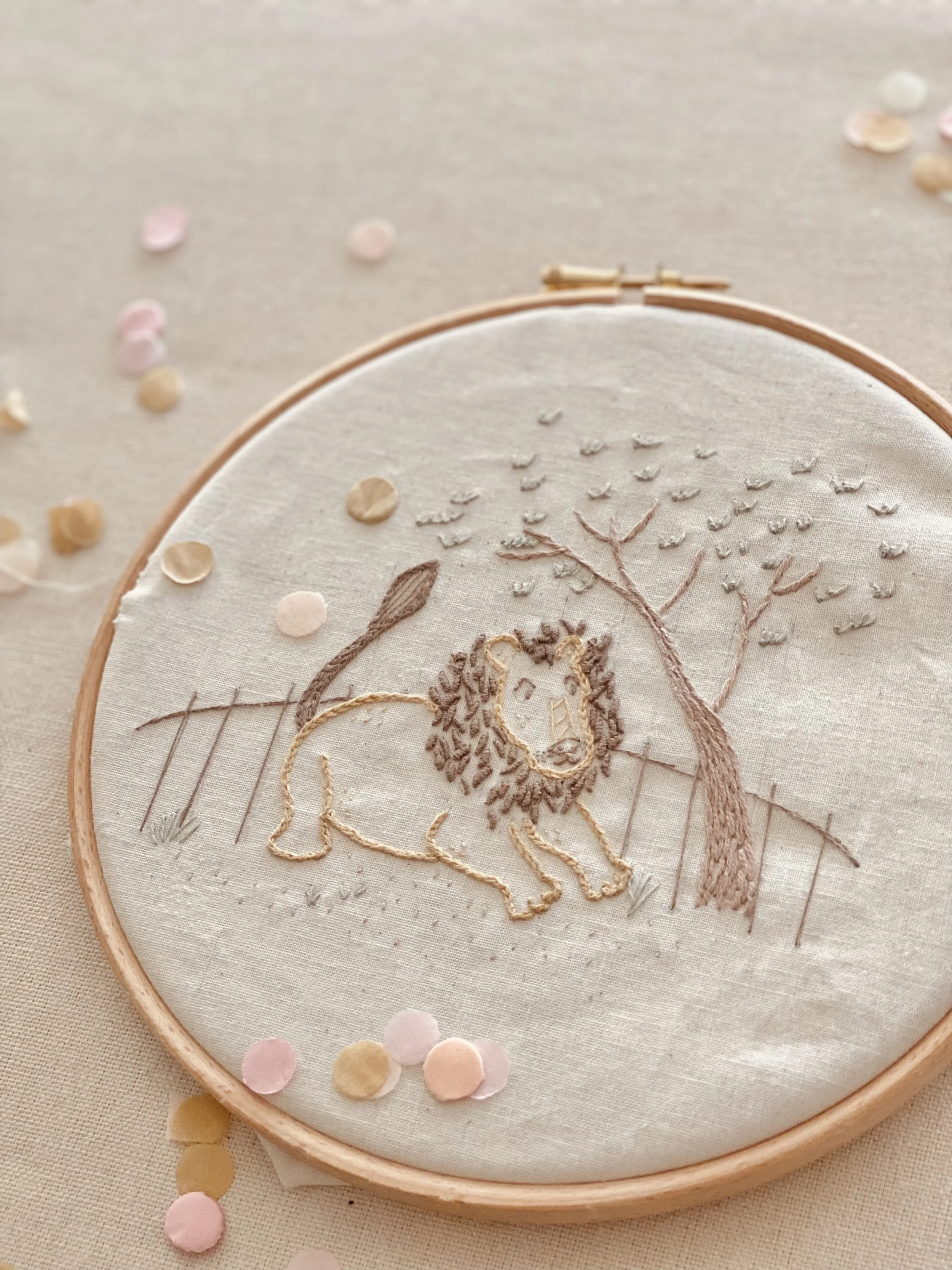 The Lion and the Tree- A Day at the Zoo Series - New