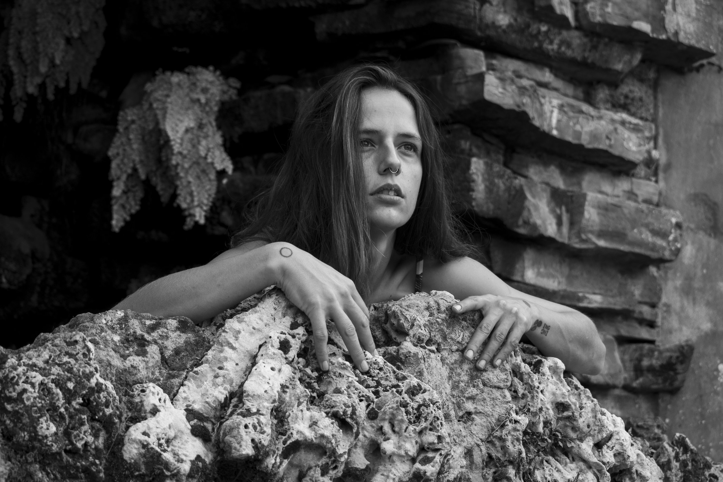 Model in Garden49.JPG