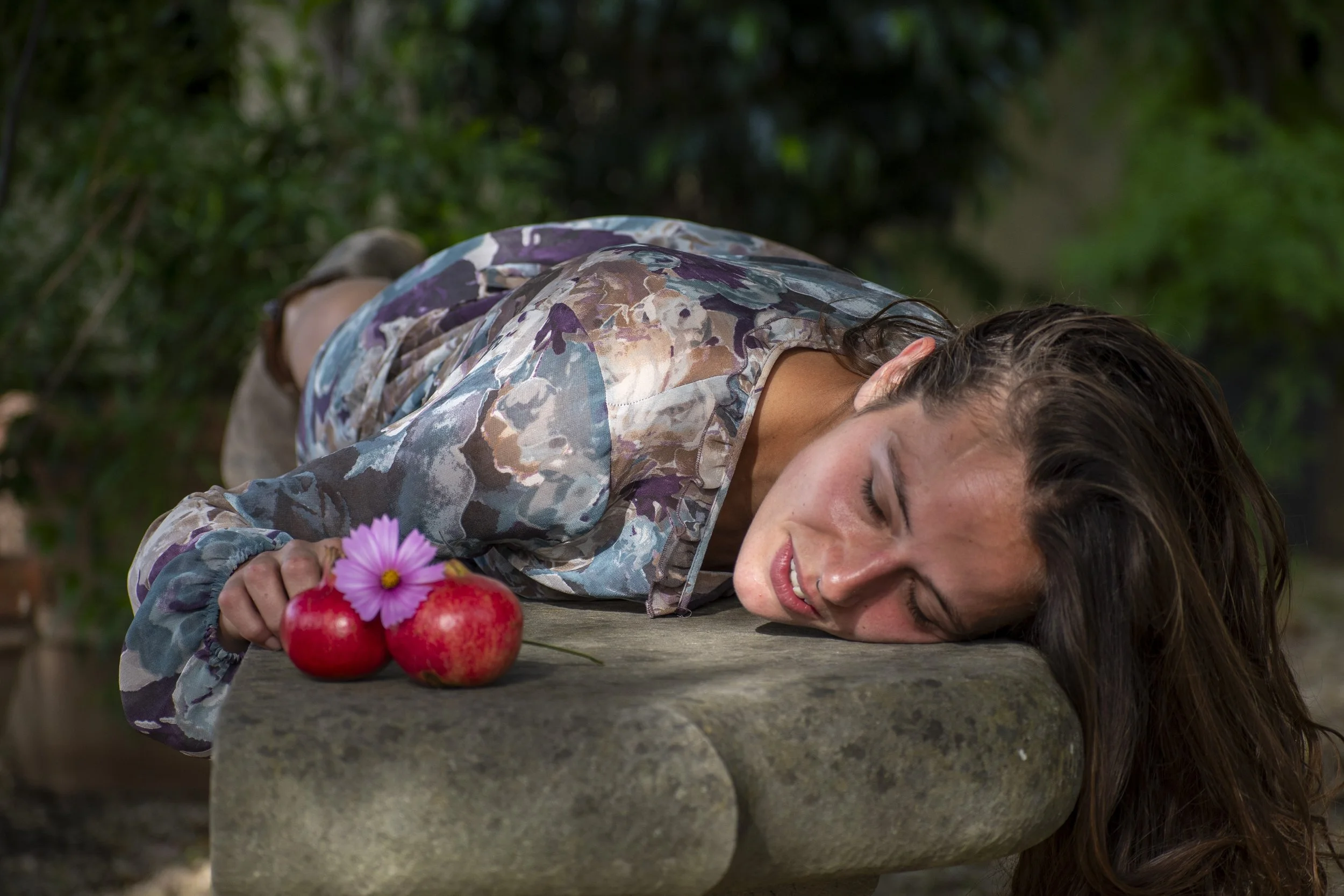 Model in Garden21.JPG