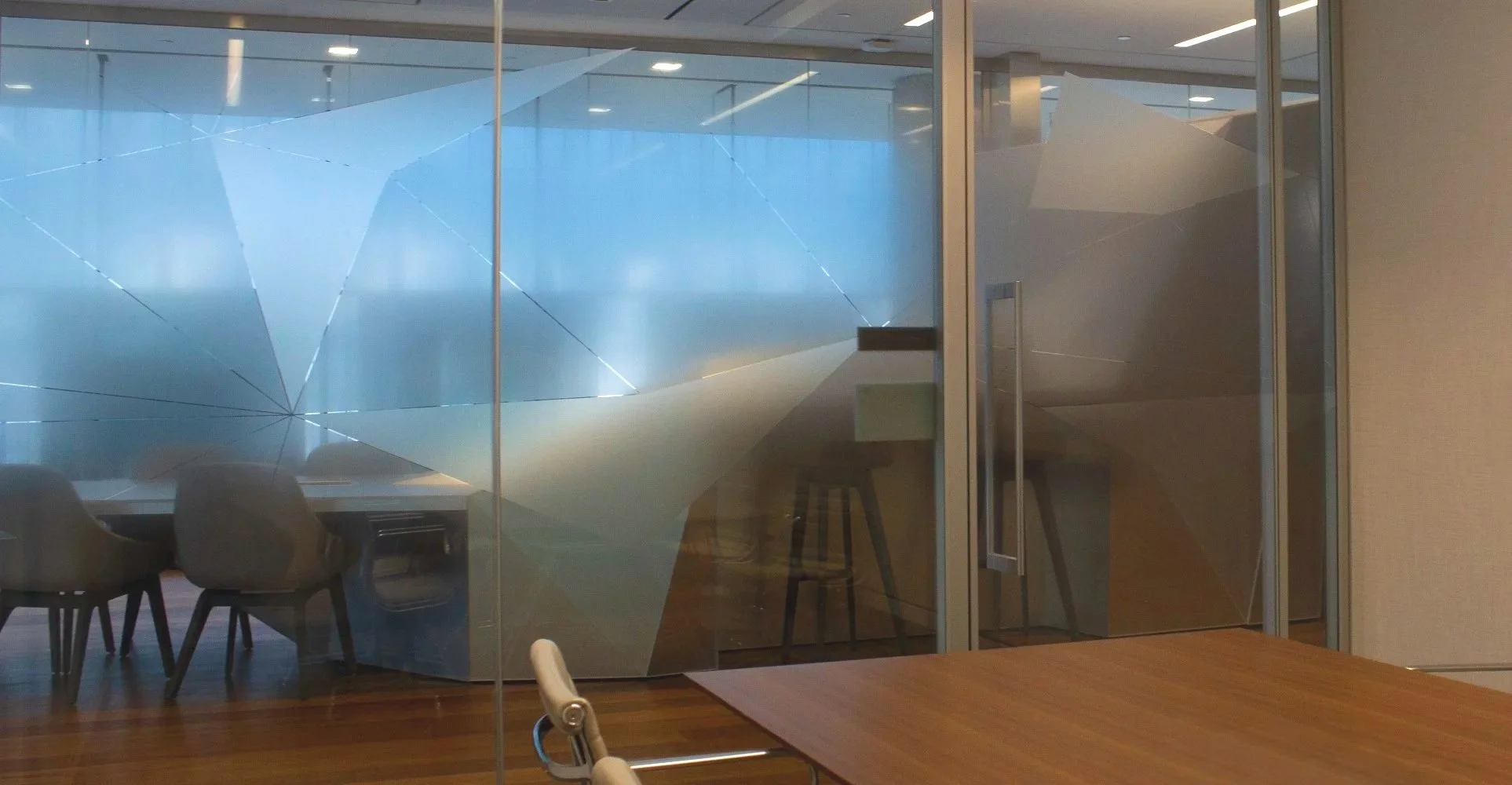 Deloitte Canada – National Glass Manifestation Guidelines