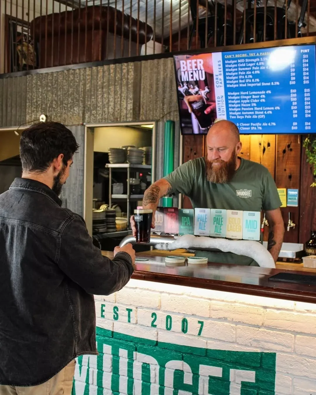 Long days call for Happy Hour! 🍺
We're pouring PINTS for MIDDY Prices every Wednesday through Friday from 4pm - 6pm. The best way to cool down after a long day. 🙏