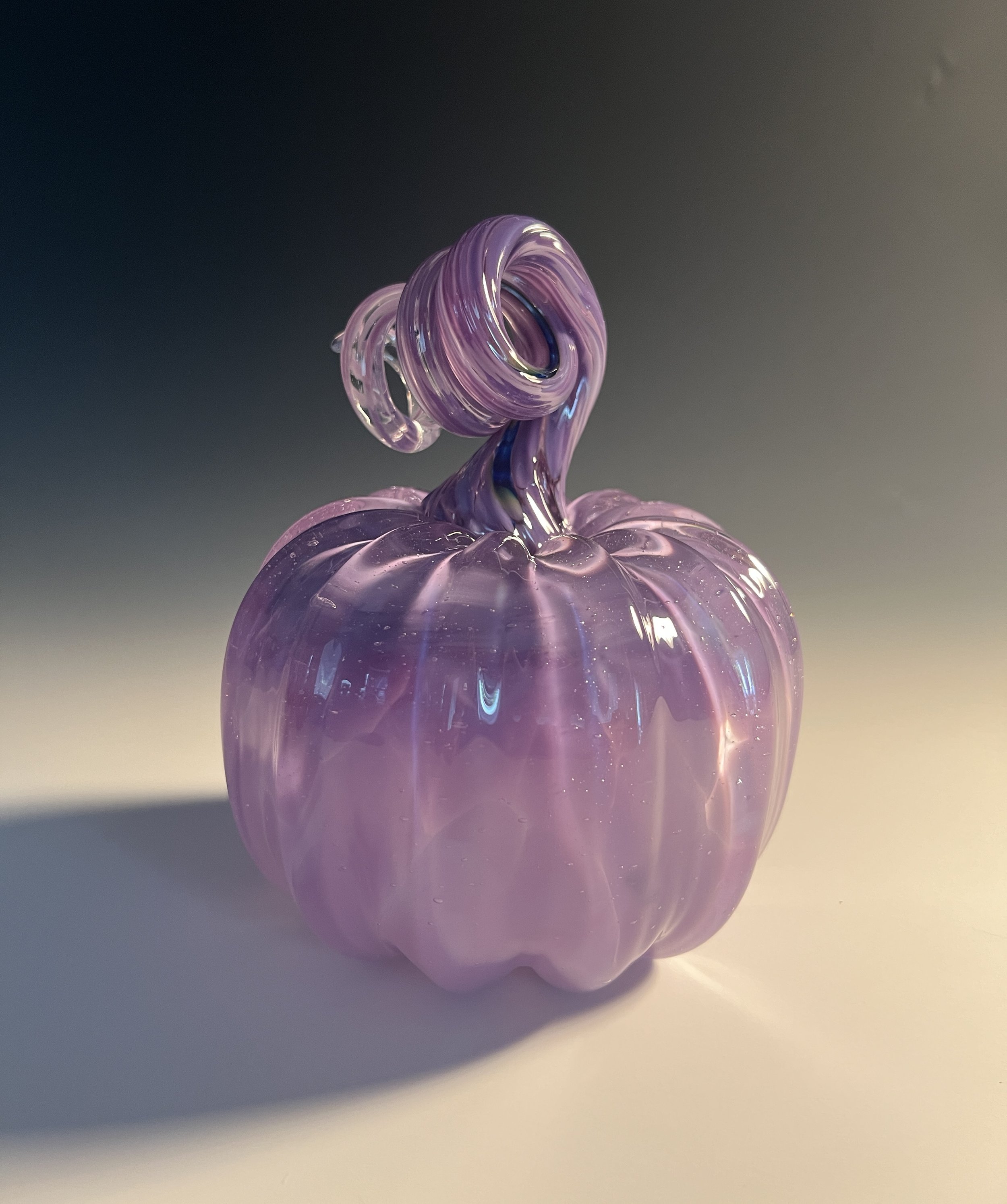 Pumpkin in "Opal Violet"
