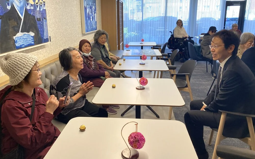 Korean residents with CG Yanagi