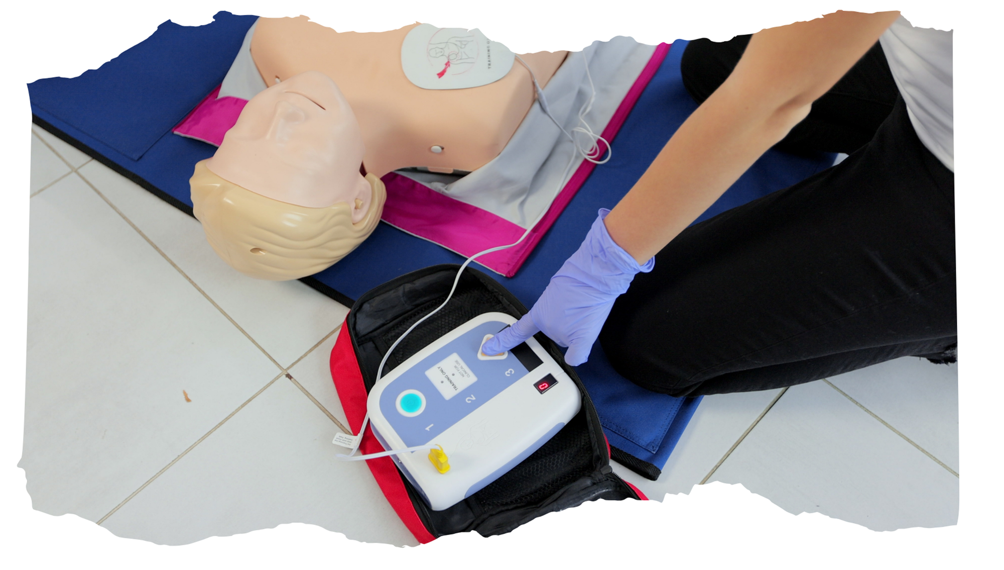 City of Gold Coast’s One-off Defibrillator Grant Program.