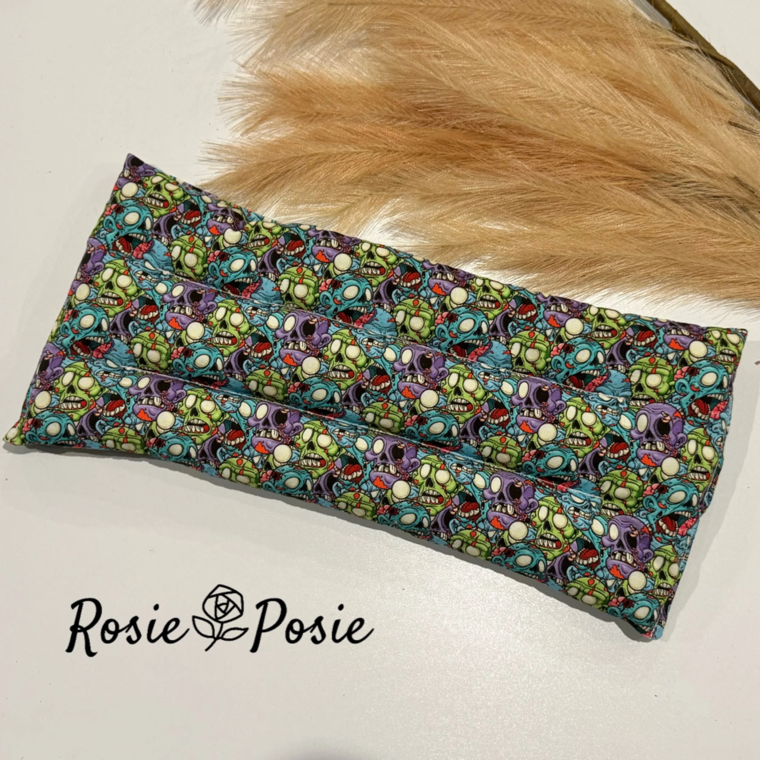HEAT PACK ~ WRAP AROUND ~ ZOMBIE SKULLS