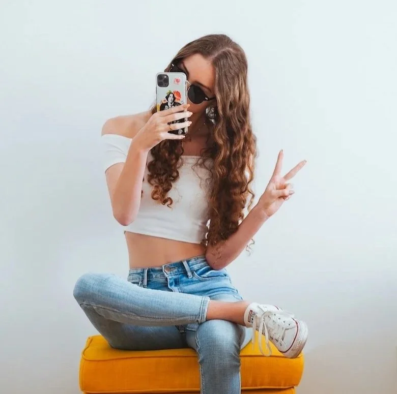 Soziale Medien und Mädchen: Warum der Vergleich online besonders wehtut