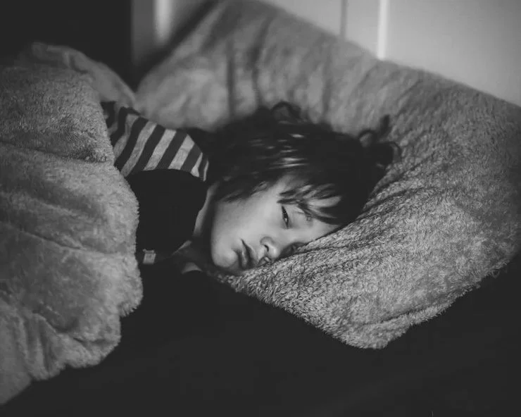Schlaf bei Kindern und Jugendlichen: Was Smartphones wirklich anrichten