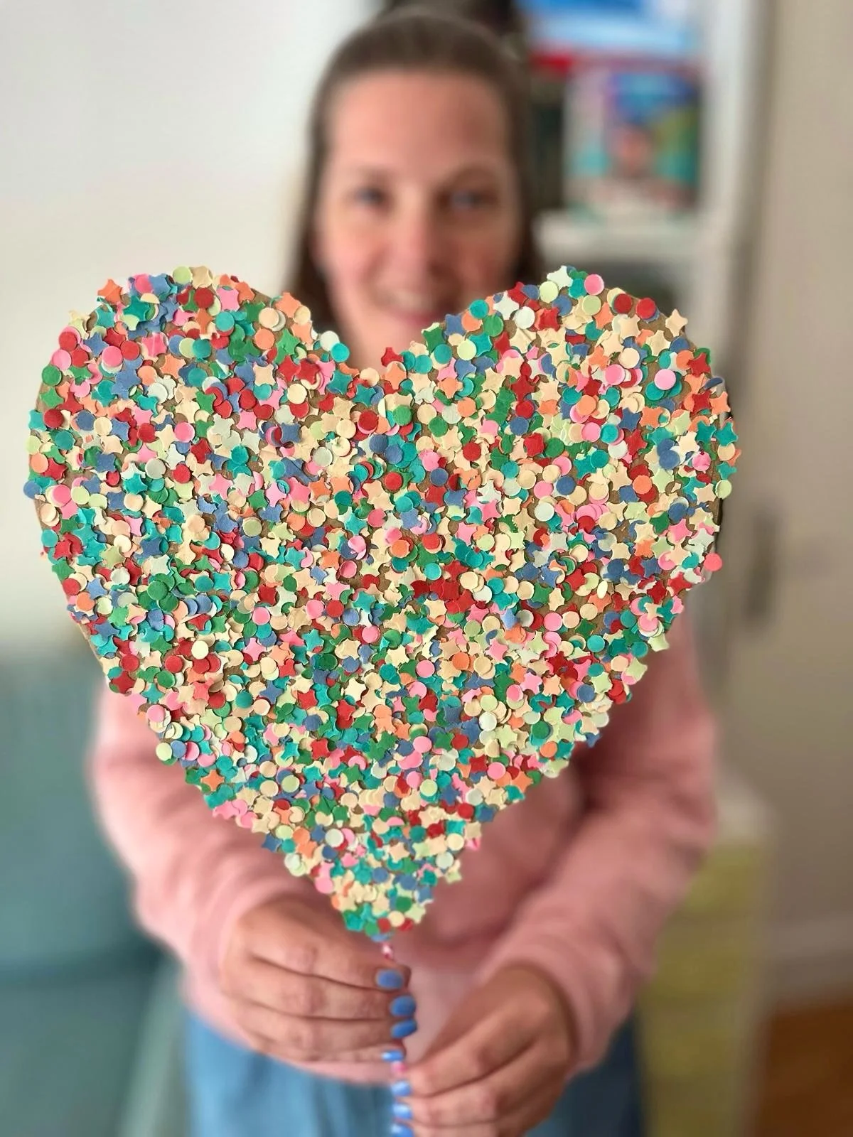 💕🙏🏻 Kolleg*innen-Liebe 🙏🏻💕

Heute m&ouml;chte ich einfach mal ganz laut sagen, wie wertvoll und gro&szlig;artig ich den Zusammenhalt und die Unterst&uuml;tzung unter uns Kreativen in der Kindermedienwelt finde!! 🤩

Schon immer wollte ich alles