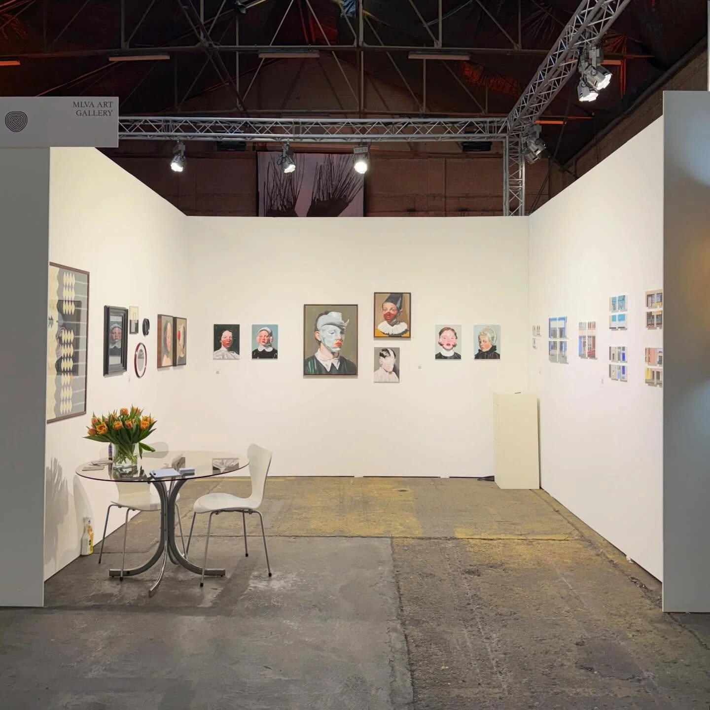 We are looking back at some inspiring days. Thank you to everyone who visited our stand at BADAFF and took the time to look at the beautiful works by @eveline.ester_art, @deborah.nyst &amp; @kjellrobberecht!

And thank you @badaff.be !

#badaff #artf