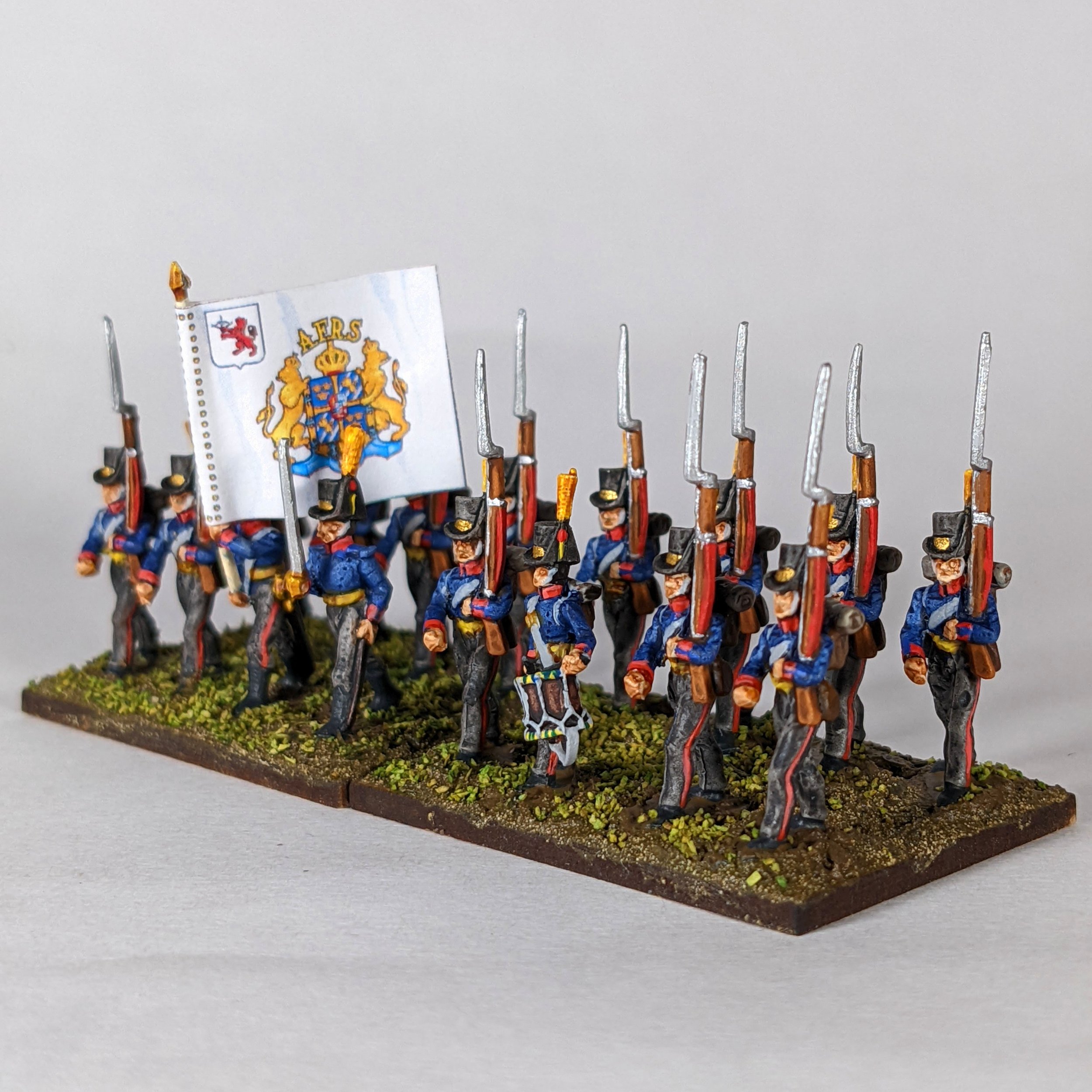 1810 Swedish Uniforms, Napoleonic Sweden, Kalmar Regiment, Minifigs, Front View, Full Painted, Liffana Flag