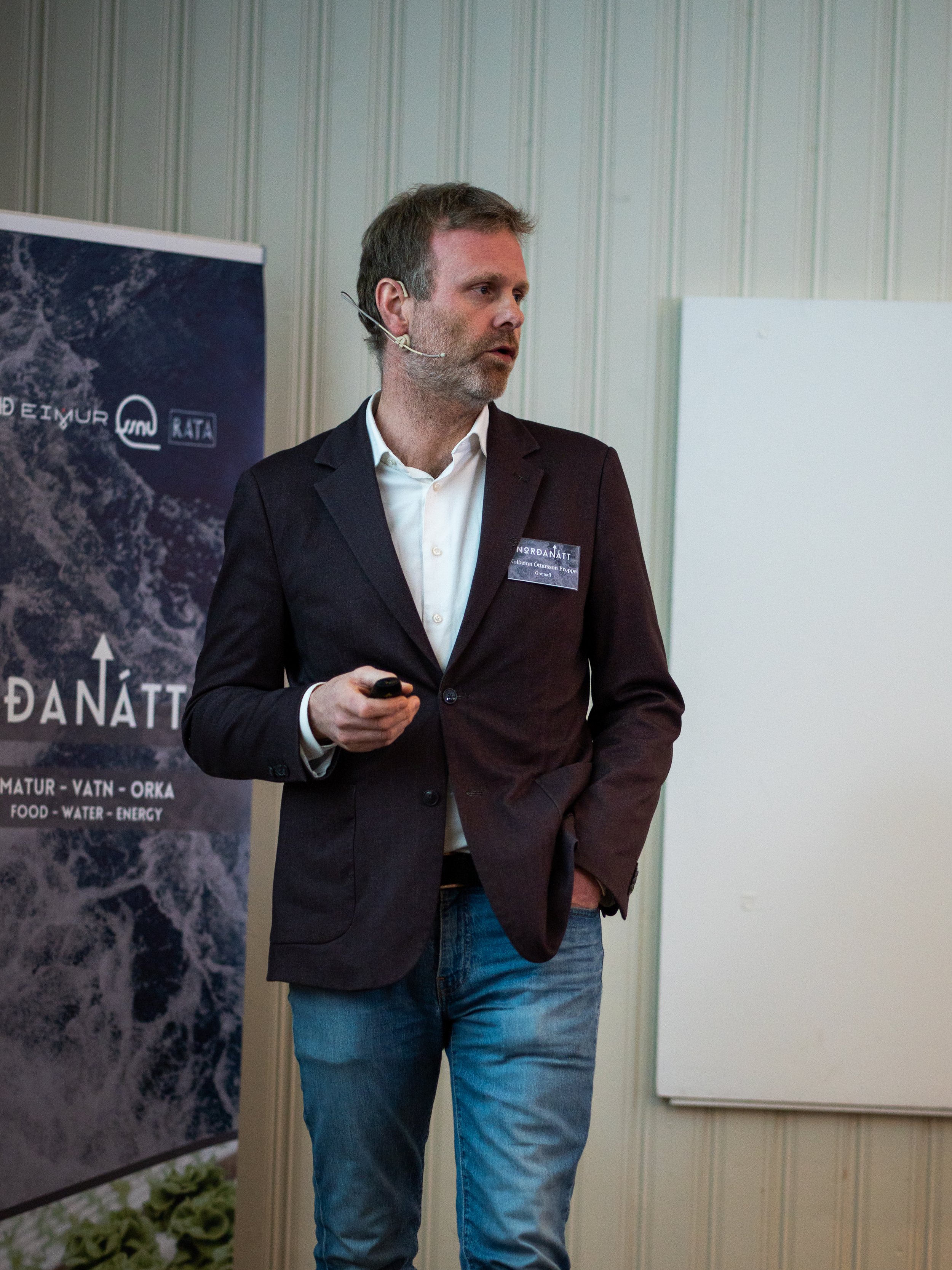 Grænafl with investor presentation