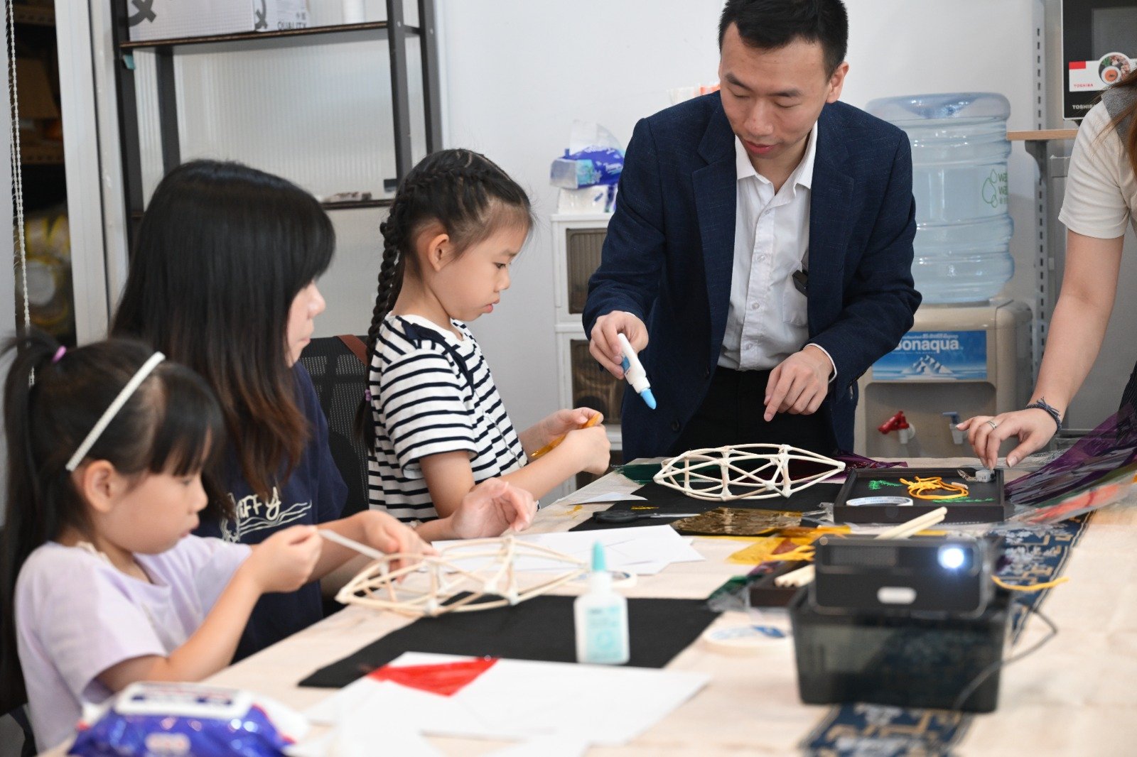 2027年中秋節親子花燈工作坊：以傳統紮作連結家庭與不同世代
