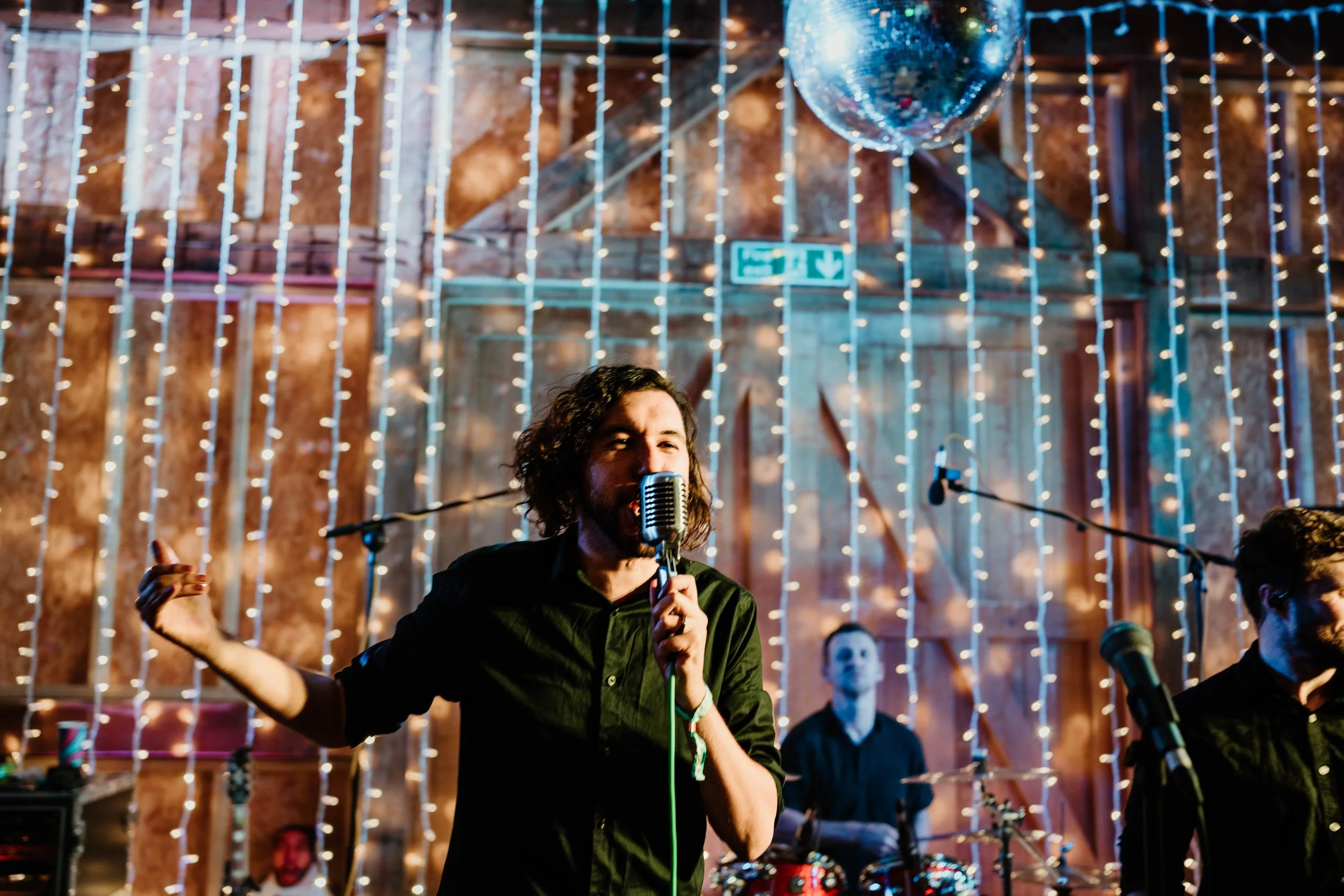 Sussex alternative wedding party band (5).jpg