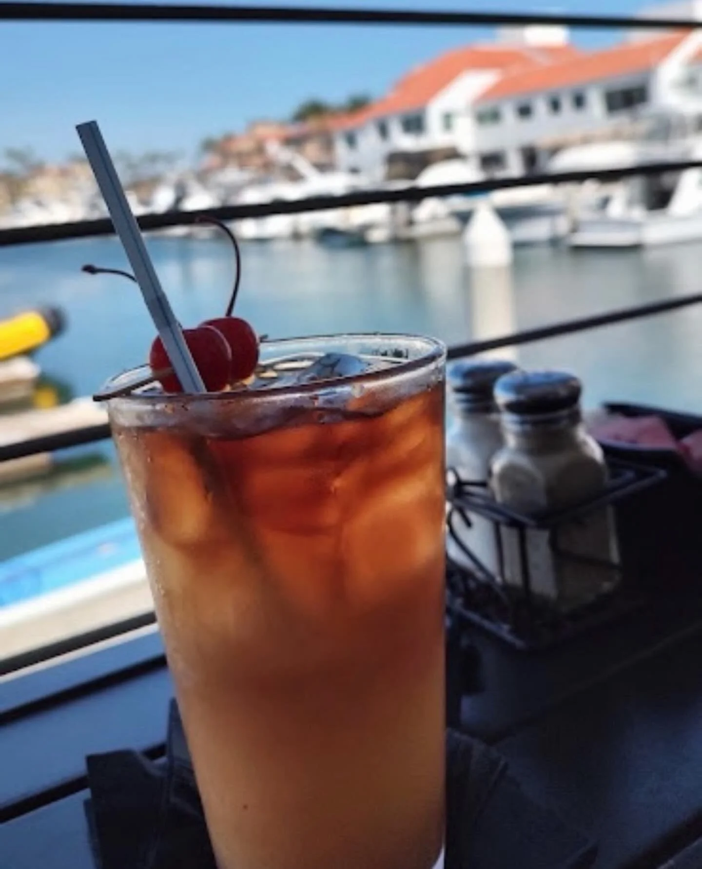 Friday feels at @pelicanisle ⚓️