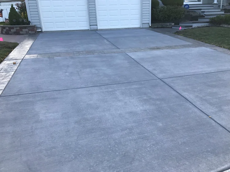 Patterned driveway installation Patrick Breen Concrete