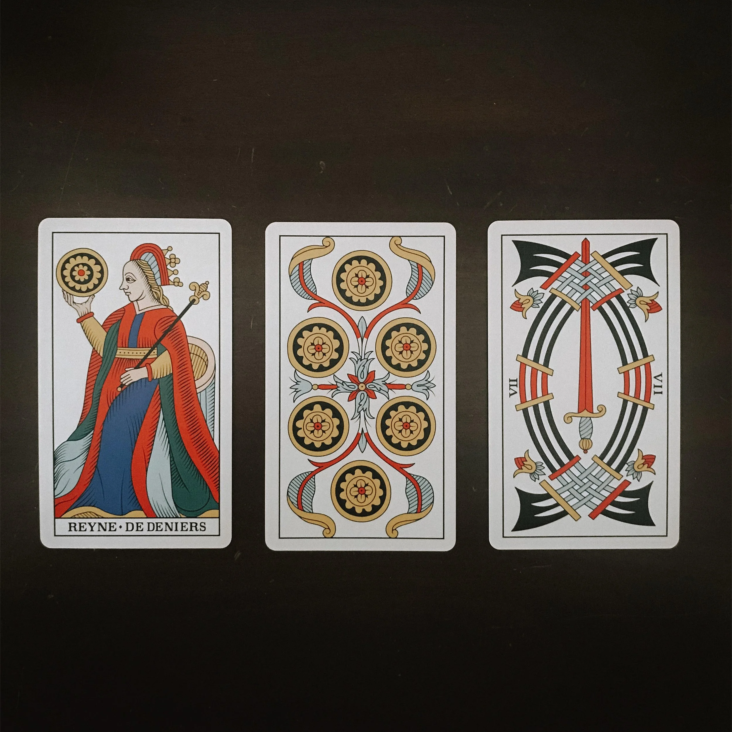 CONVER TAROT.jpg