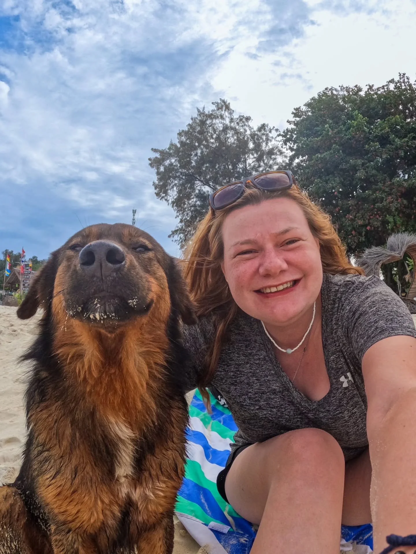 Happy International Dog Day all!

We couldn't pass this day without posting some snaps of our favourite pooches we've met whilst travelling. From the beaches of Thailand to the snow covered mountains of the Indian Himalayas, wherever we go, we always