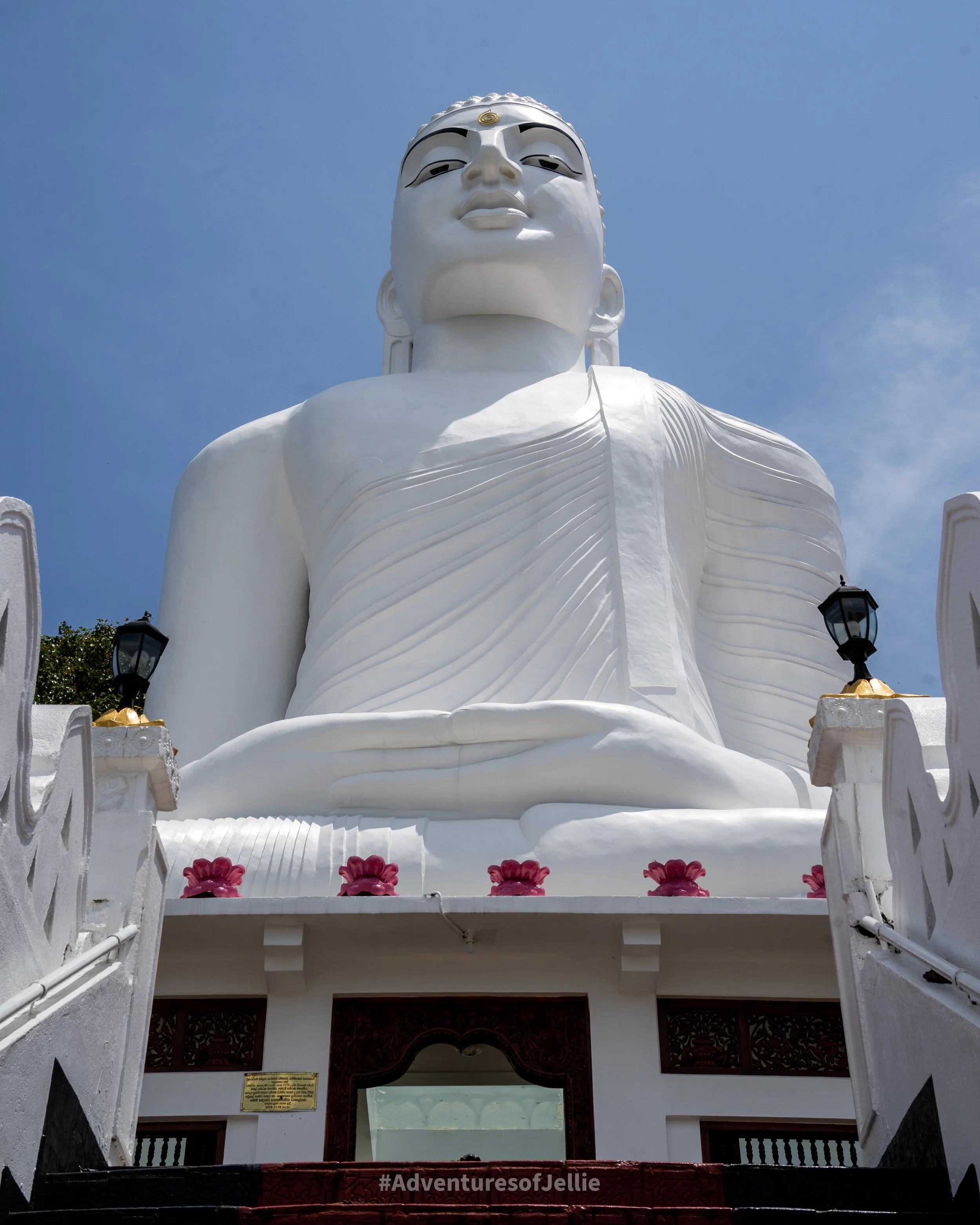The huge Buddha statue that overlooks the city of Kandy