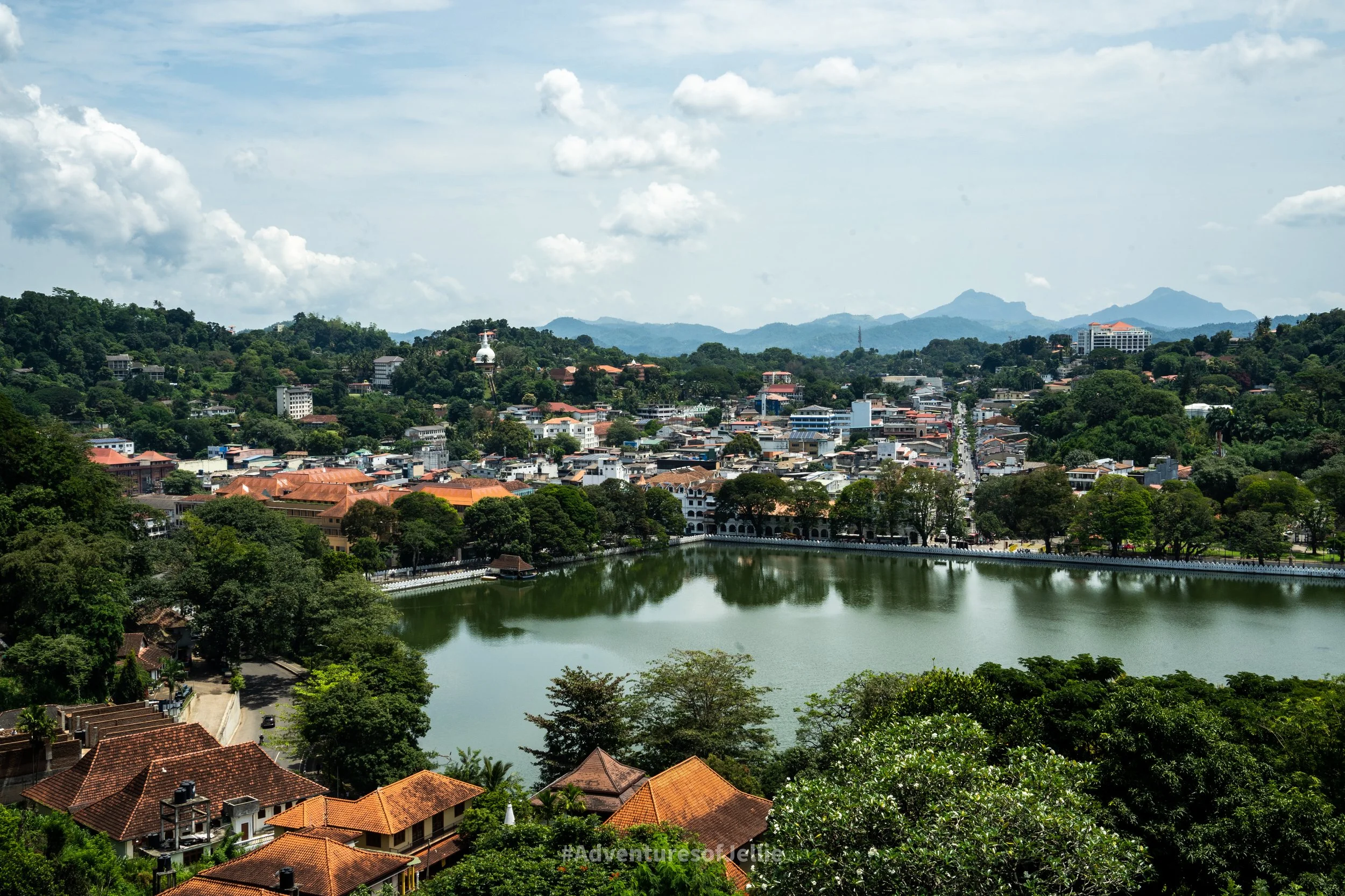 The view of Kandy Lake taken from the Kandy Viewpoint