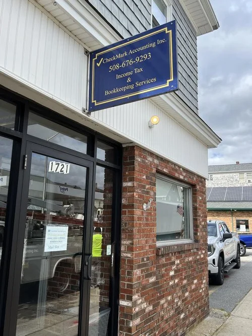 Storefront Replacement Faces on Existing Blade set up with new 3MM Maxmetal Panels.