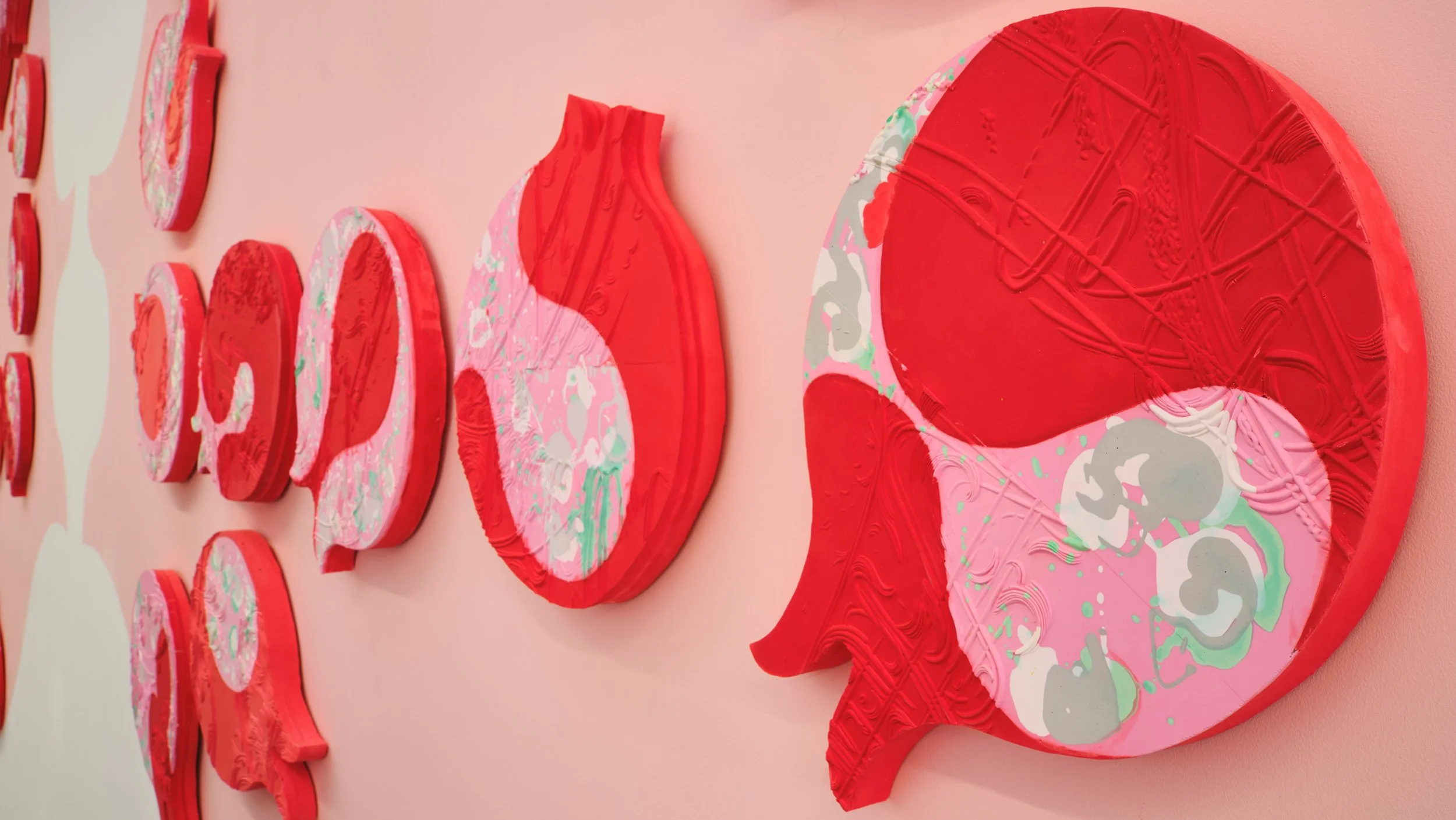 Hollow Bones, 2025, installation view, Marc Bibiloni Gallery Madrid, ES, Fotocredit: Juan Borgognoni