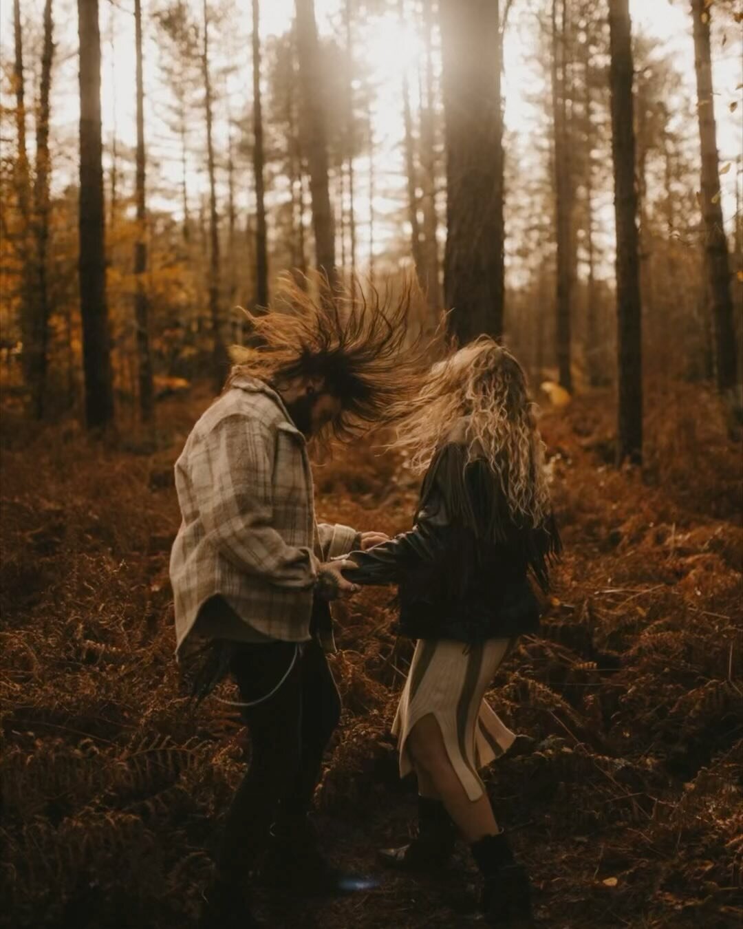 &ldquo;Have a hair-off&rdquo;

&ldquo;Walk like you&rsquo;re drunk&rdquo;

&ldquo;Do whatever you can to make her laugh&rdquo;

&ldquo;Drink each other in&rdquo;

&ldquo;Put every ounce of love into this cuddle&rdquo;

&ldquo;Dance like no one is wat