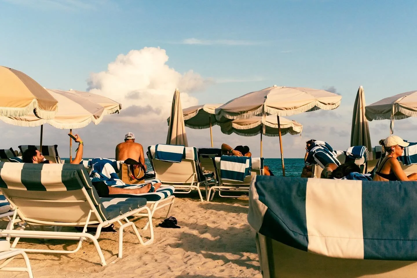 Scenes from a winter escape to Miami. I was determined not get seasonally depressed this winter and that resulted in a lot of trips to Florida!