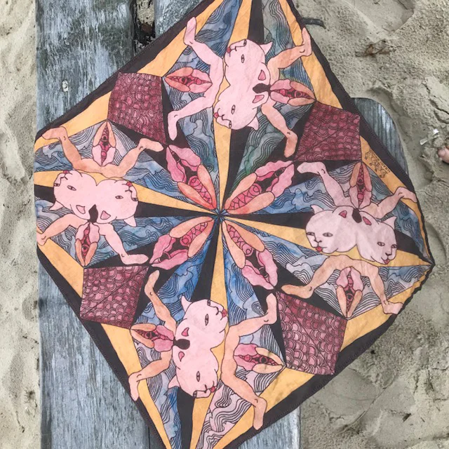 DYEING THE SIAMESE KITTY BANDANA