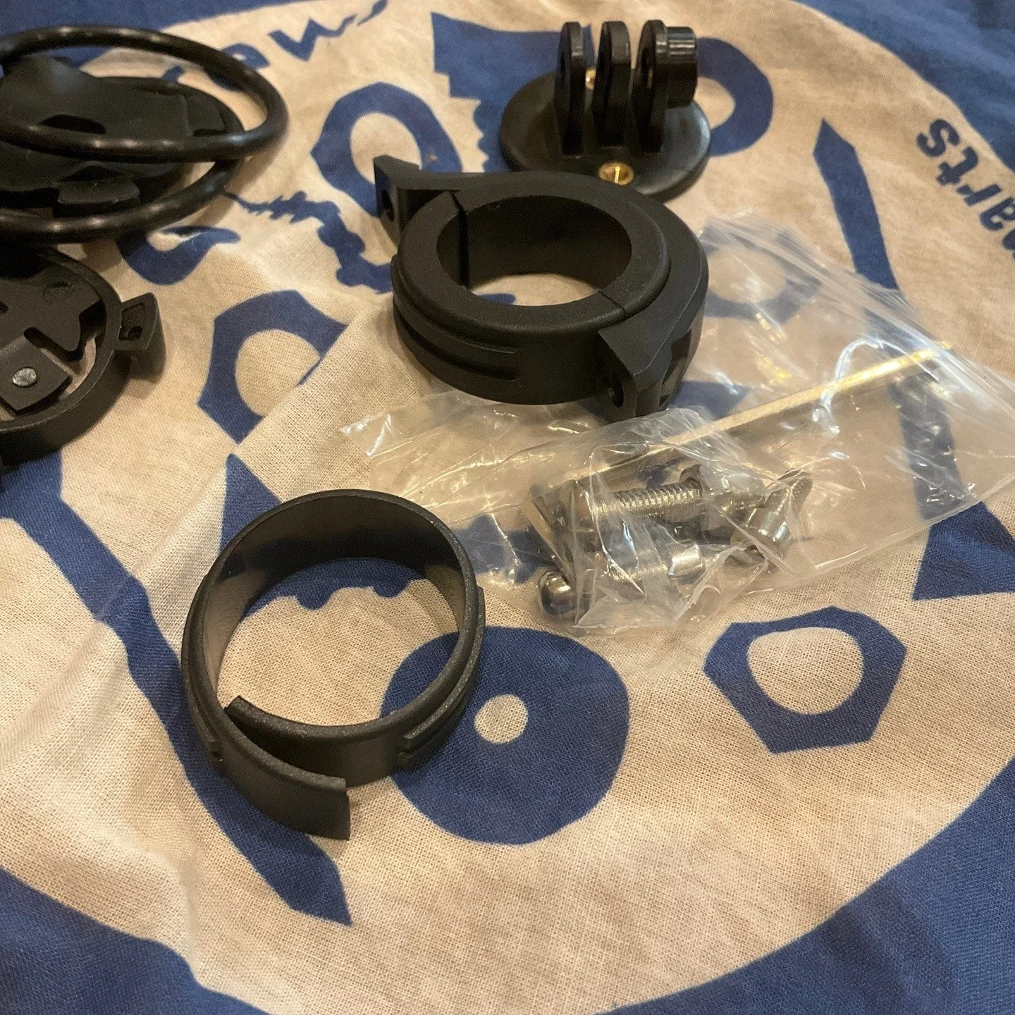 Corralling parts on the Loose Screws Bandana 🛠️⚒️🔧 one of the bandanas many uses. #loosescrews #bandana #bandanastyle #furoshiki #fourrabbit