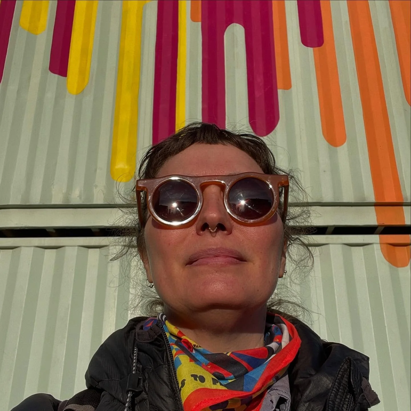 Enjoying my public transportation commute to downtown Boston for @officialpax_ 💛🌟🌼🏵️🧈🌞 Day one was great! Come by booth 11111 this weekend and say hello 💛
.
.
.
#paxeast #fourrabbit #bandana #bandanastyle #boardgame #travelgame #bandanagame #l