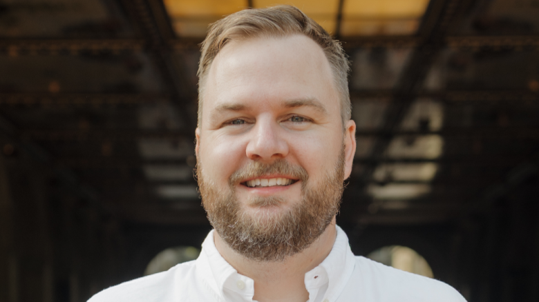 Michael-Lang-Headshot.png