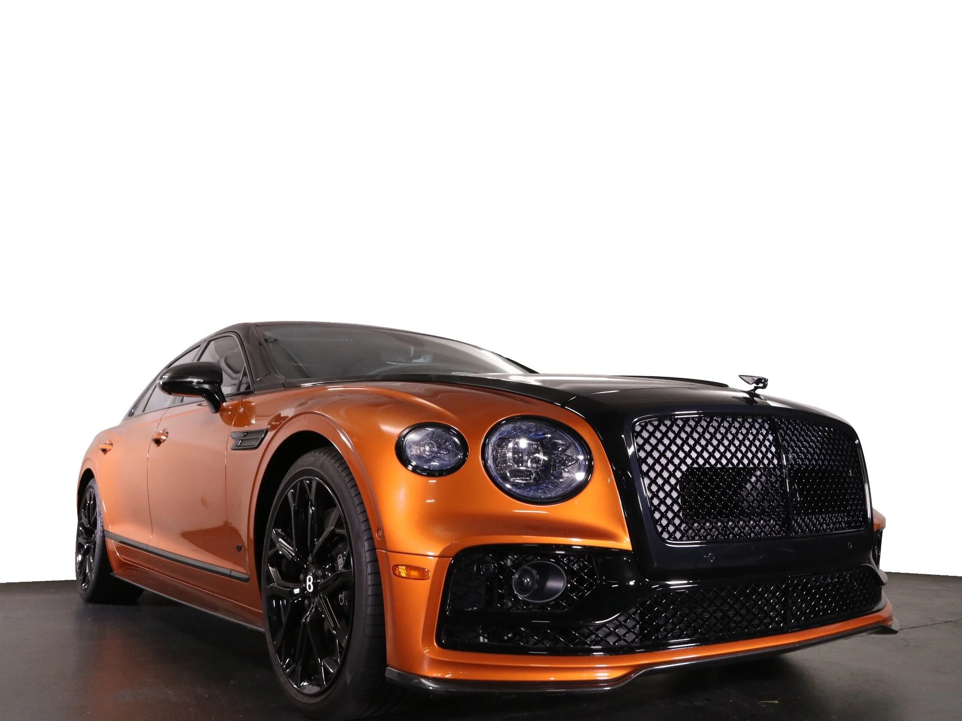 New-2024-Bentley-Flying-Spur-S-1732874371-9.jpg
