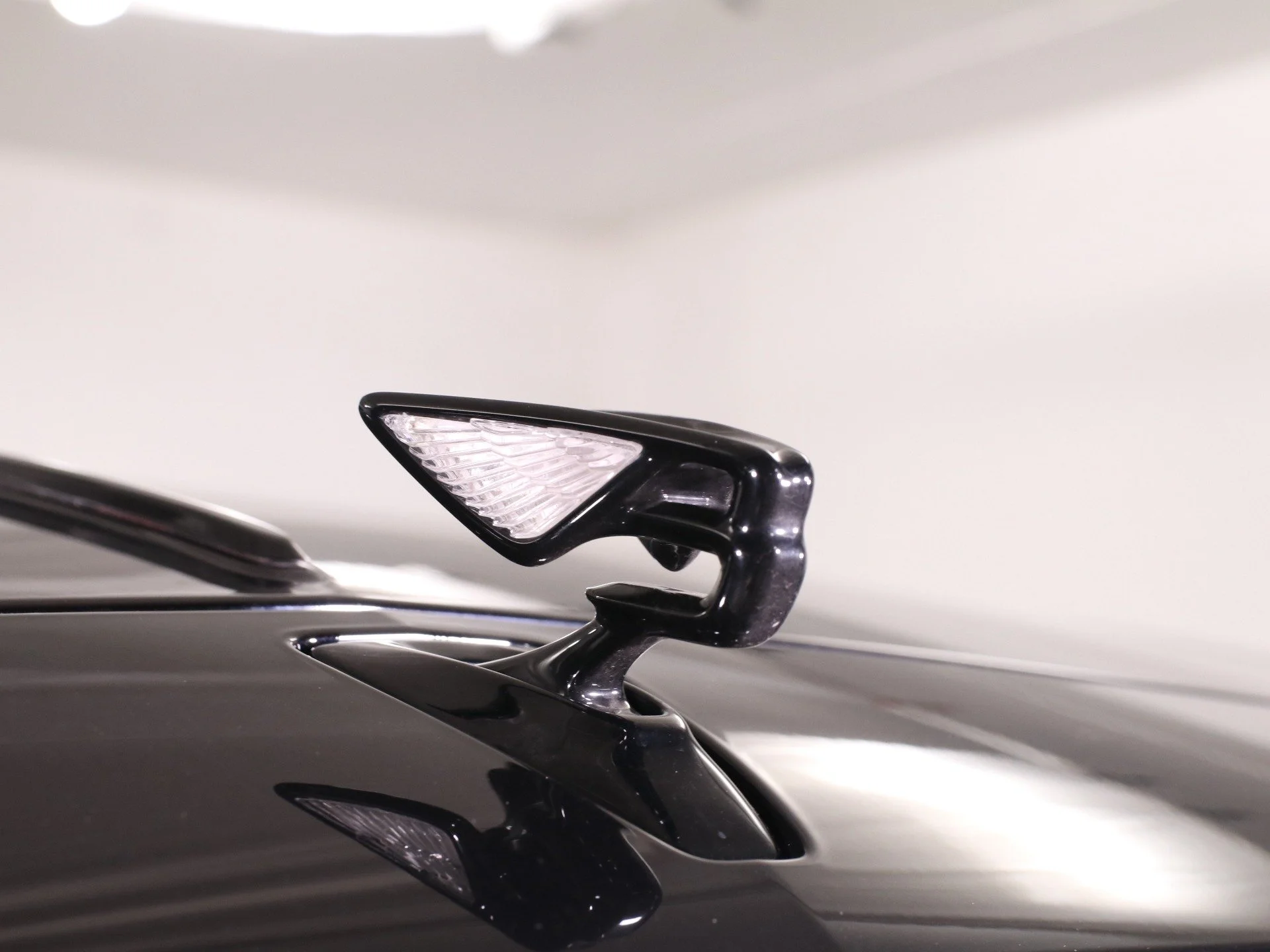 New-2024-Bentley-Flying-Spur-S-1732874371-8.jpg