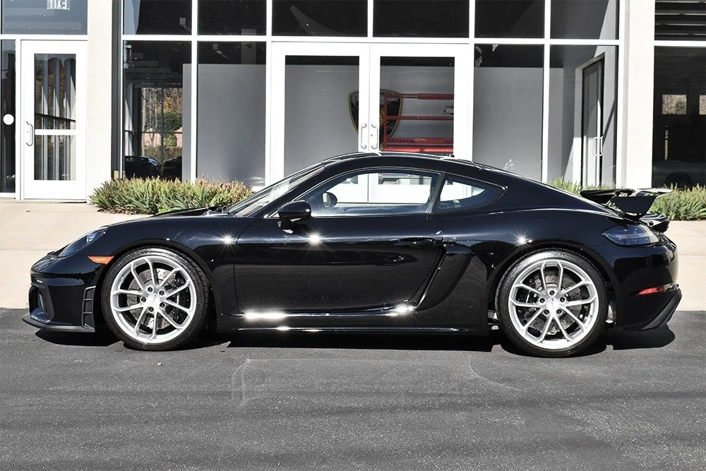 Used-2020-Porsche-718-Cayman-GT4-1604962397-10.JPG