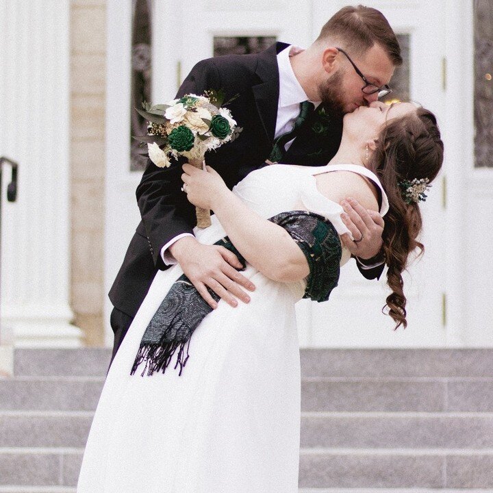 Love's timeless embrace: celebrating the union of two hearts. #wedding #weddingphotographer #weddingphotoideas