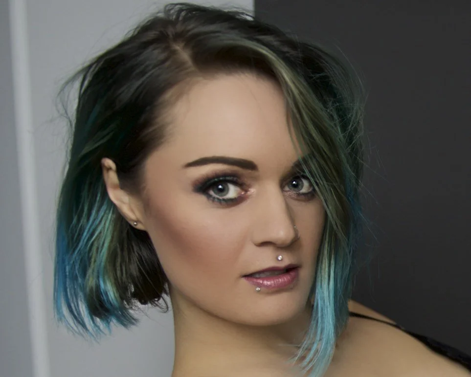 Makeup by Destiny Ezurs, based out of Fort McMurray