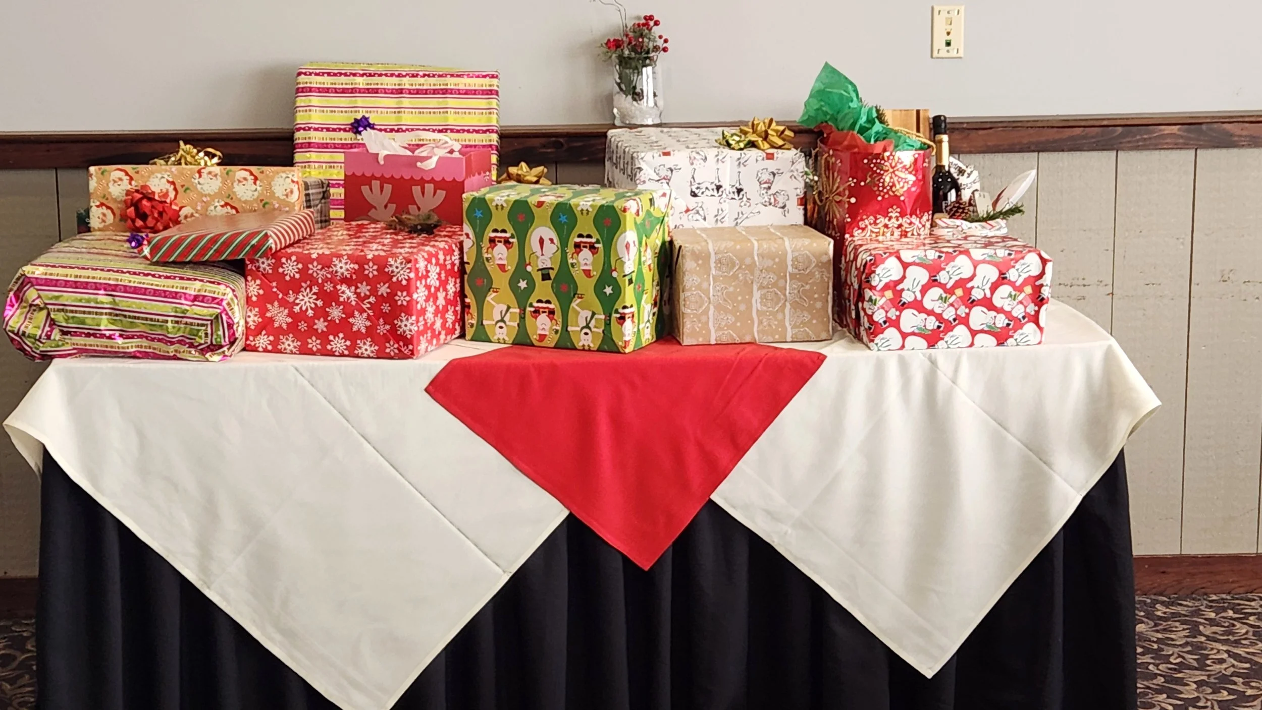 Yankee Swap.jpg