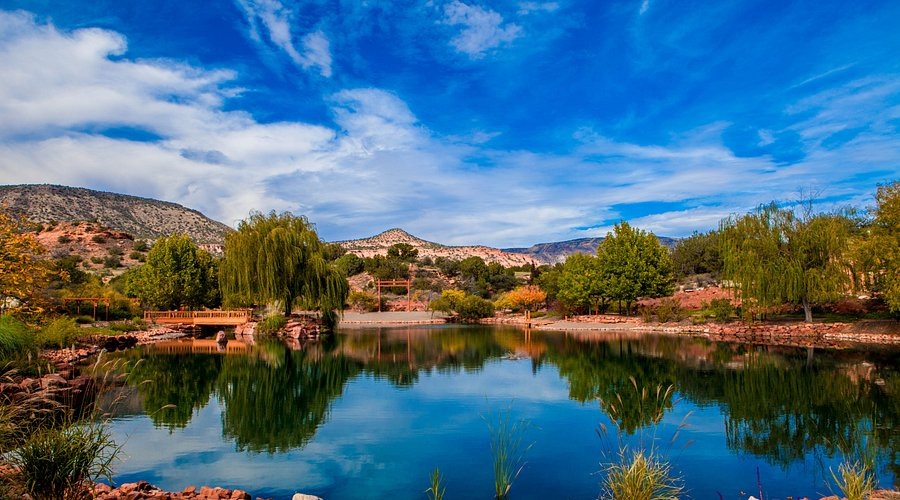 Sedona Mago