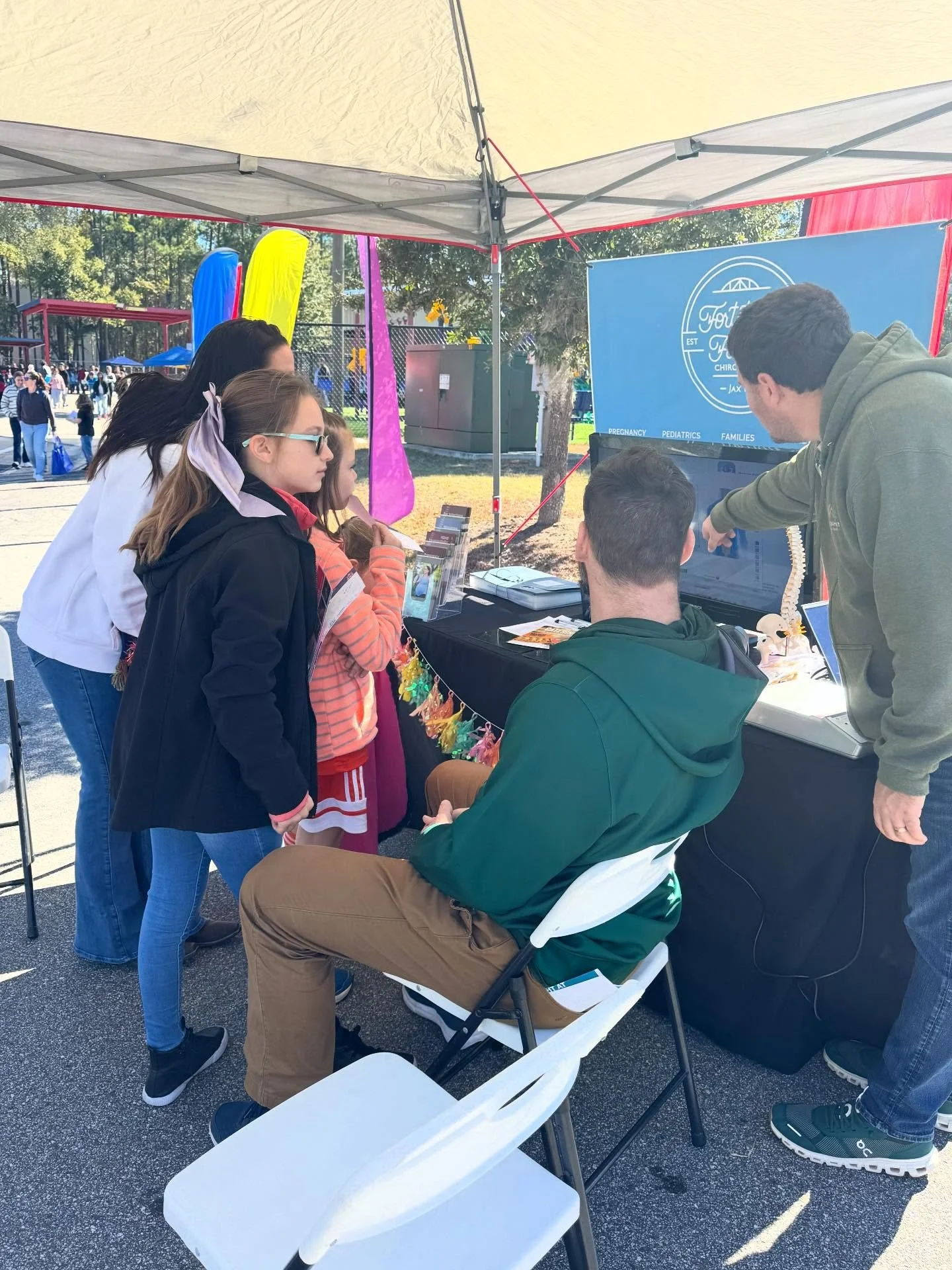 Team FFC had a fun time in the community last week! 

Thanks for having us share how awesome chiropractic is (!!) and educating along the way 🙌🧠🔥

📚🚀 @rivercityscienceacademy STEM &amp; Health Expo

🔌⚡️ @millerelectricco Health Fair