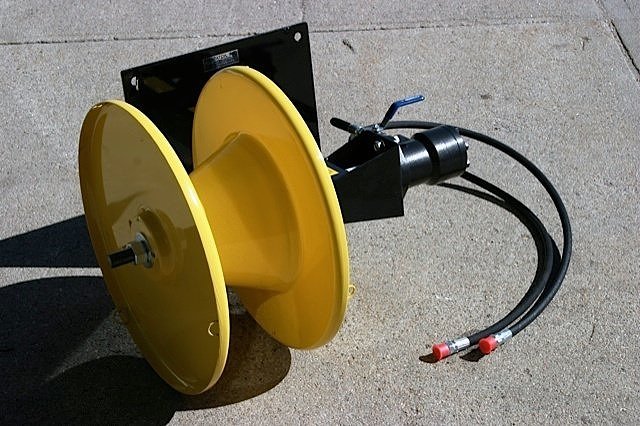 Hydraulic Wire Winder with High Tensile Reel - Tractor Mount Cat. 1, 2 —  American GrazingLands Services LLC