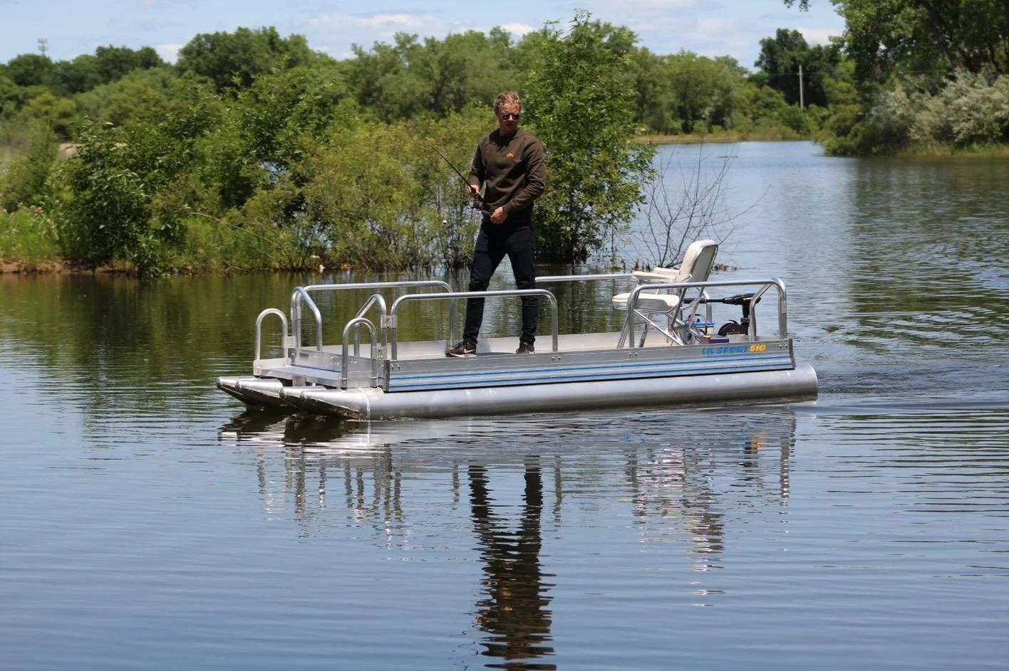 How Much Does a Pontoon Boat Cost? Full Pricing Breakdown