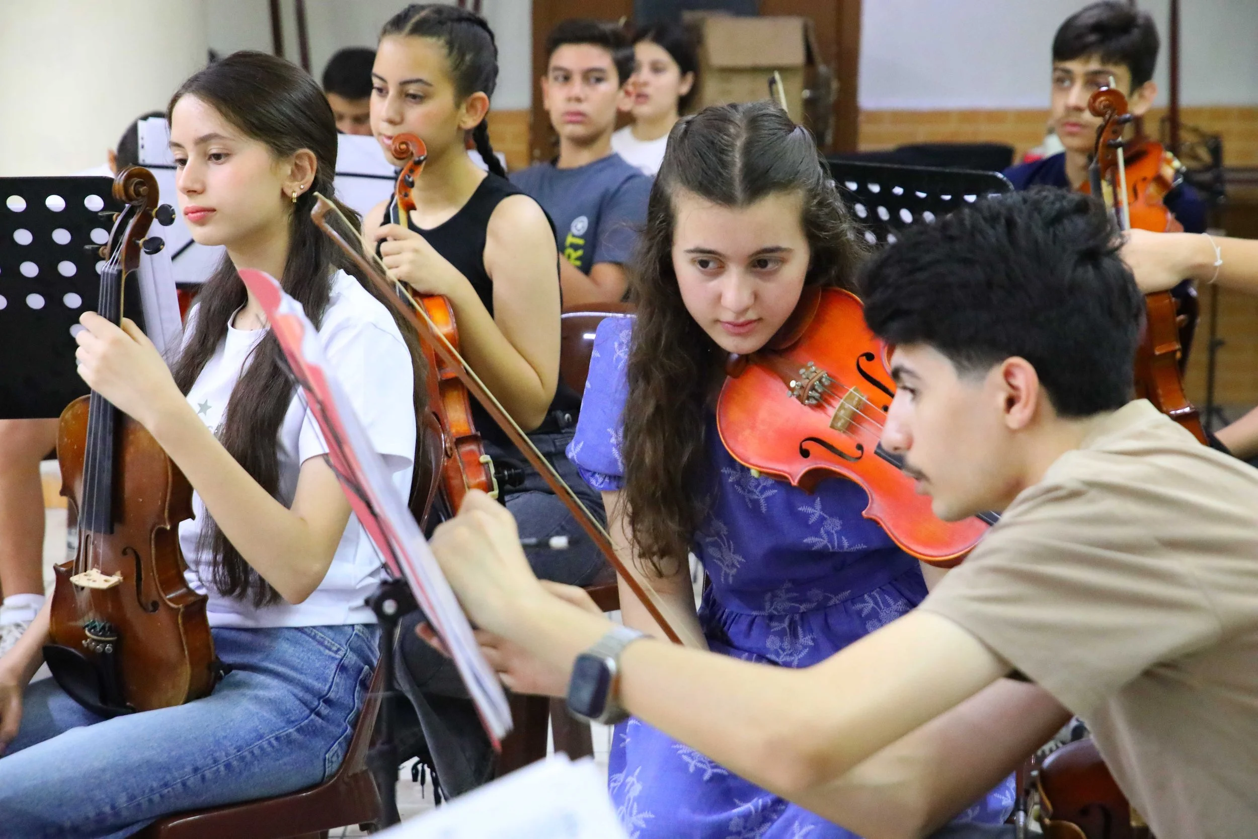 Section Leaders Consult Youth Orch SY 26.jpg