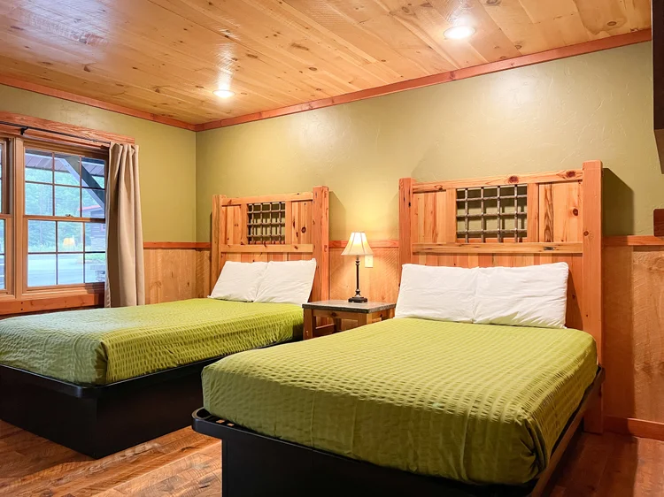 Lodging — Cranberry Inn