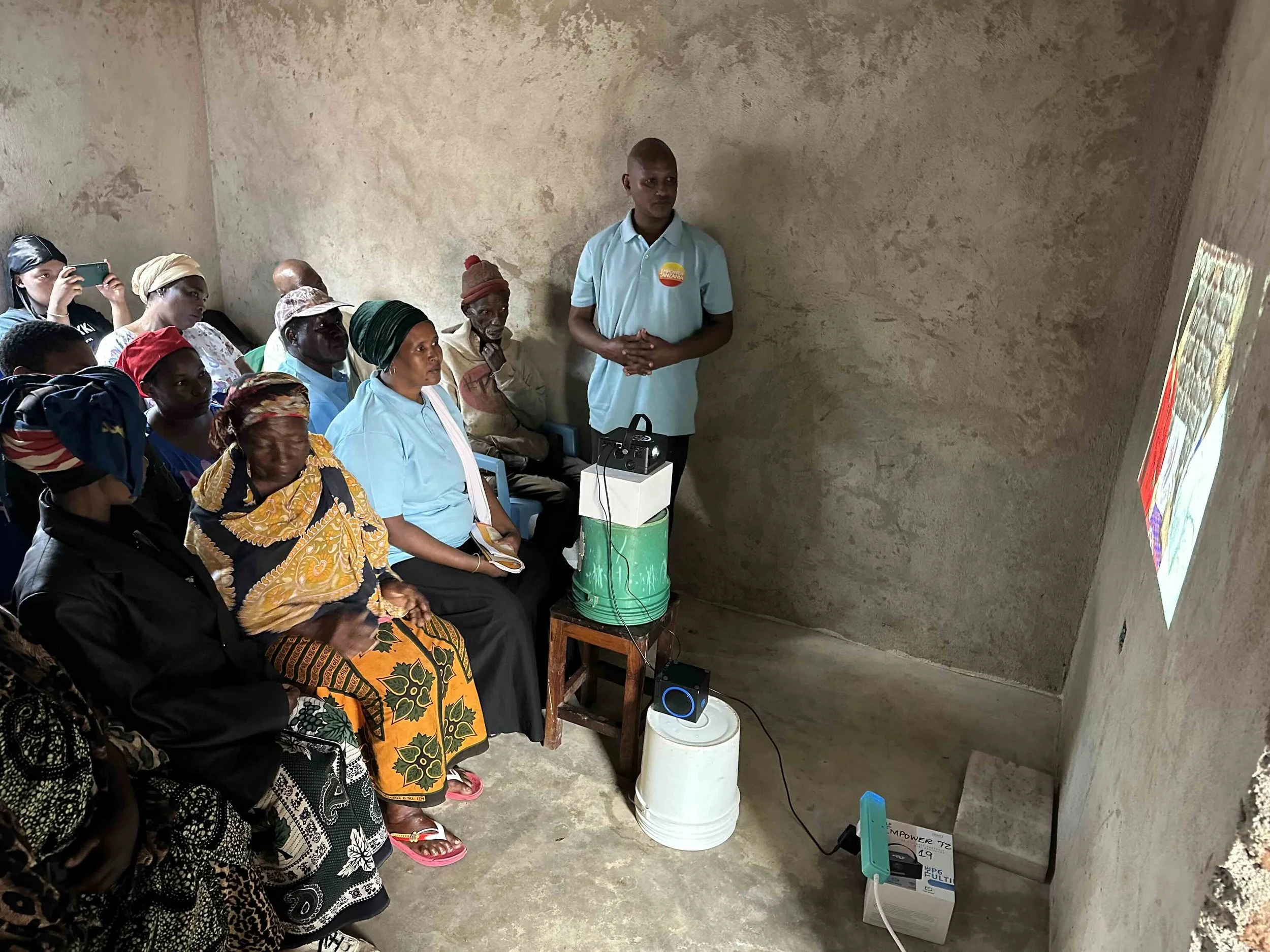 CHW teaching houshold representativesIMG_5120.jpeg