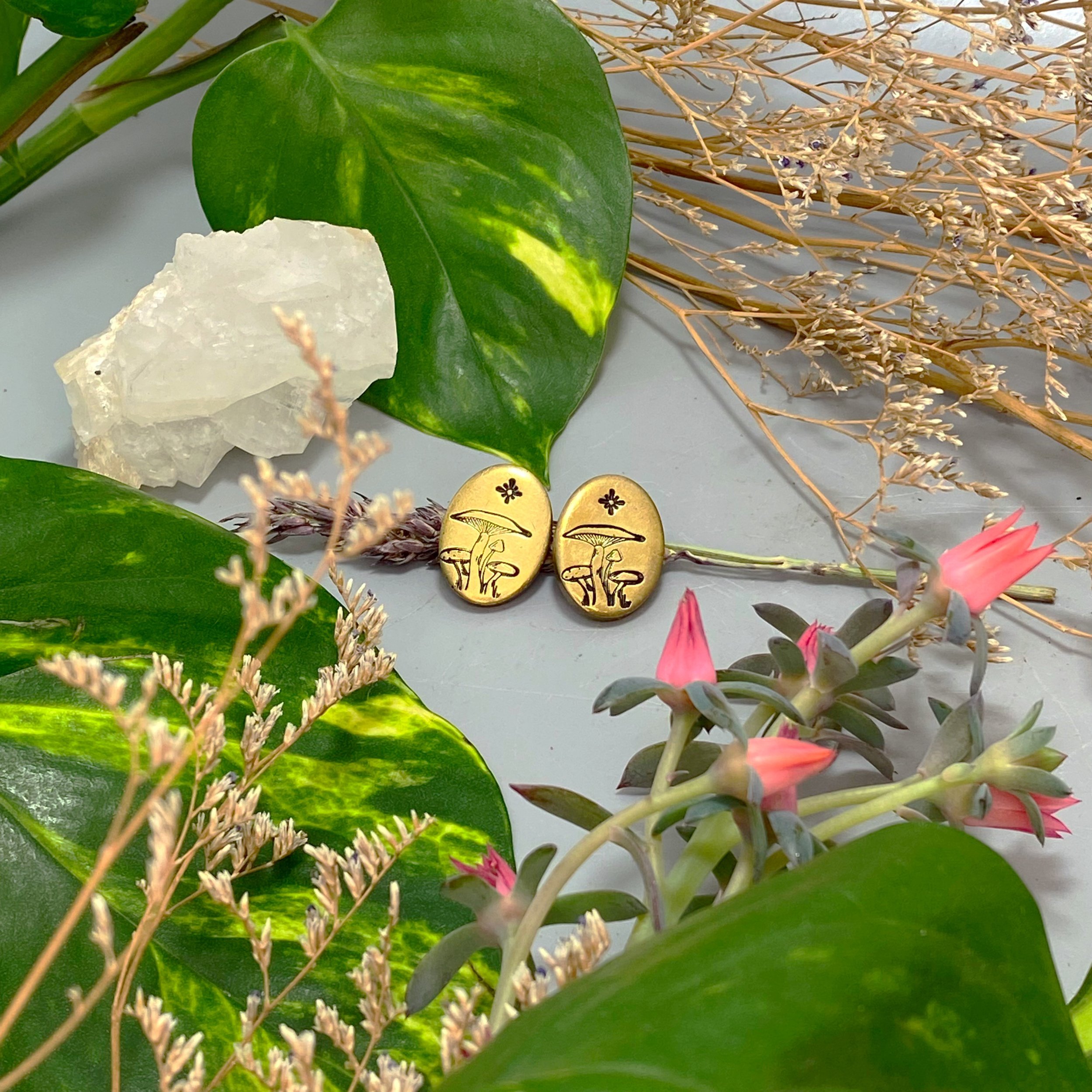 Maeve Earrings04.jpeg